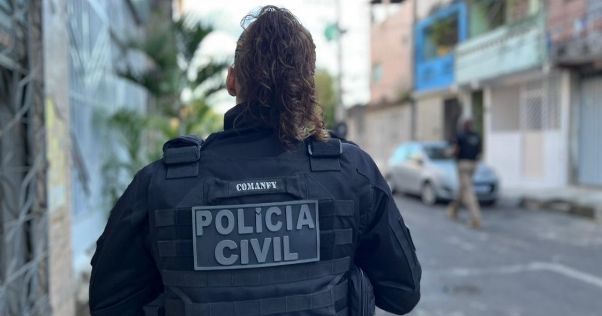 Homem é preso por tentativa de feminicídio na Gamboa, em Salvador