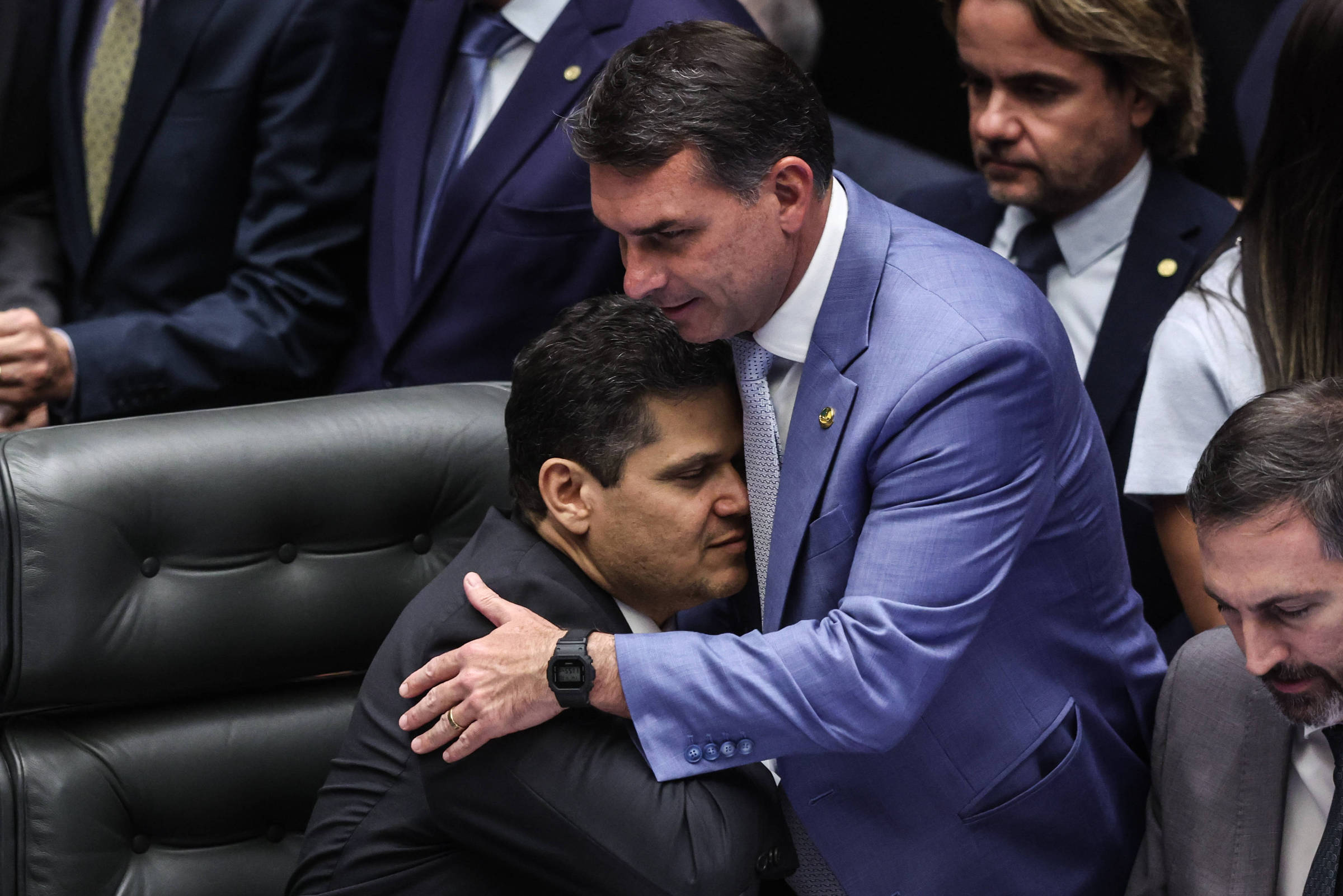 Bolsonaristas mantêm desconfiança com Alcolumbre e já se movem por presidência do Senado em 2027