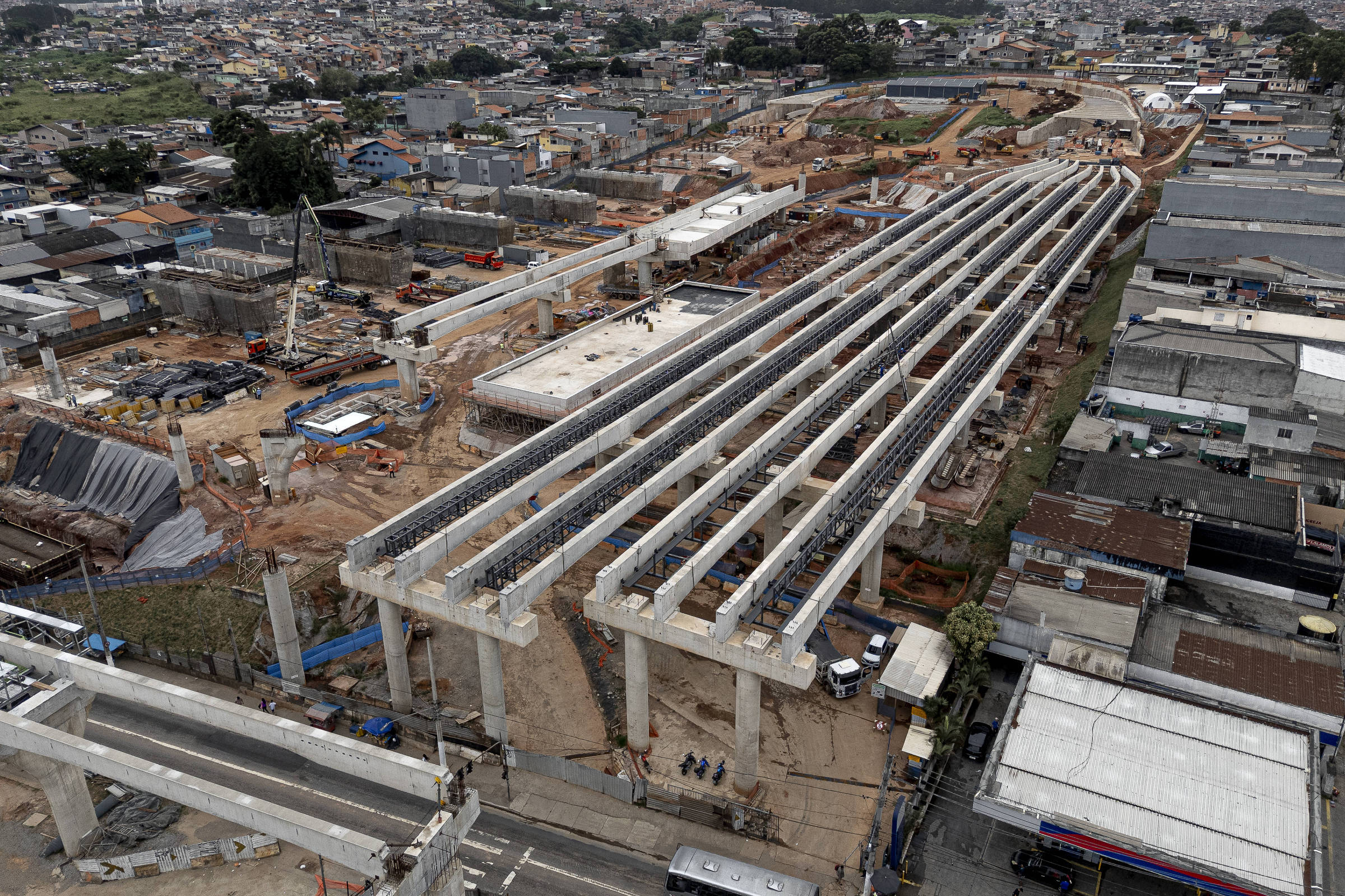 Chegada do monotrilho a bairros pobres de São Paulo ainda é futuro distante para moradores