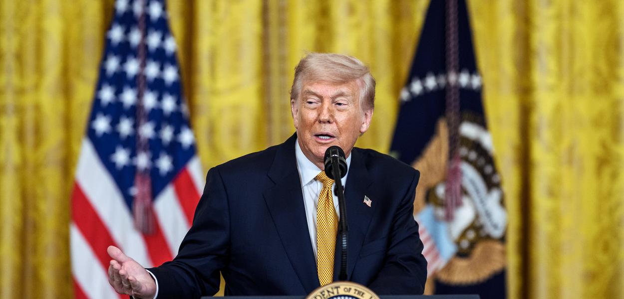 Trump fala "considerar seriamente" em anexar a Venezuela aos EUA