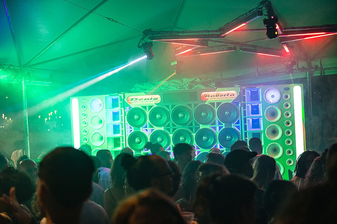 'Arranque!': Festival Paredão ocupa CCBB com shows gratuitos, cinema ao ar livre, feira de vinil e mais