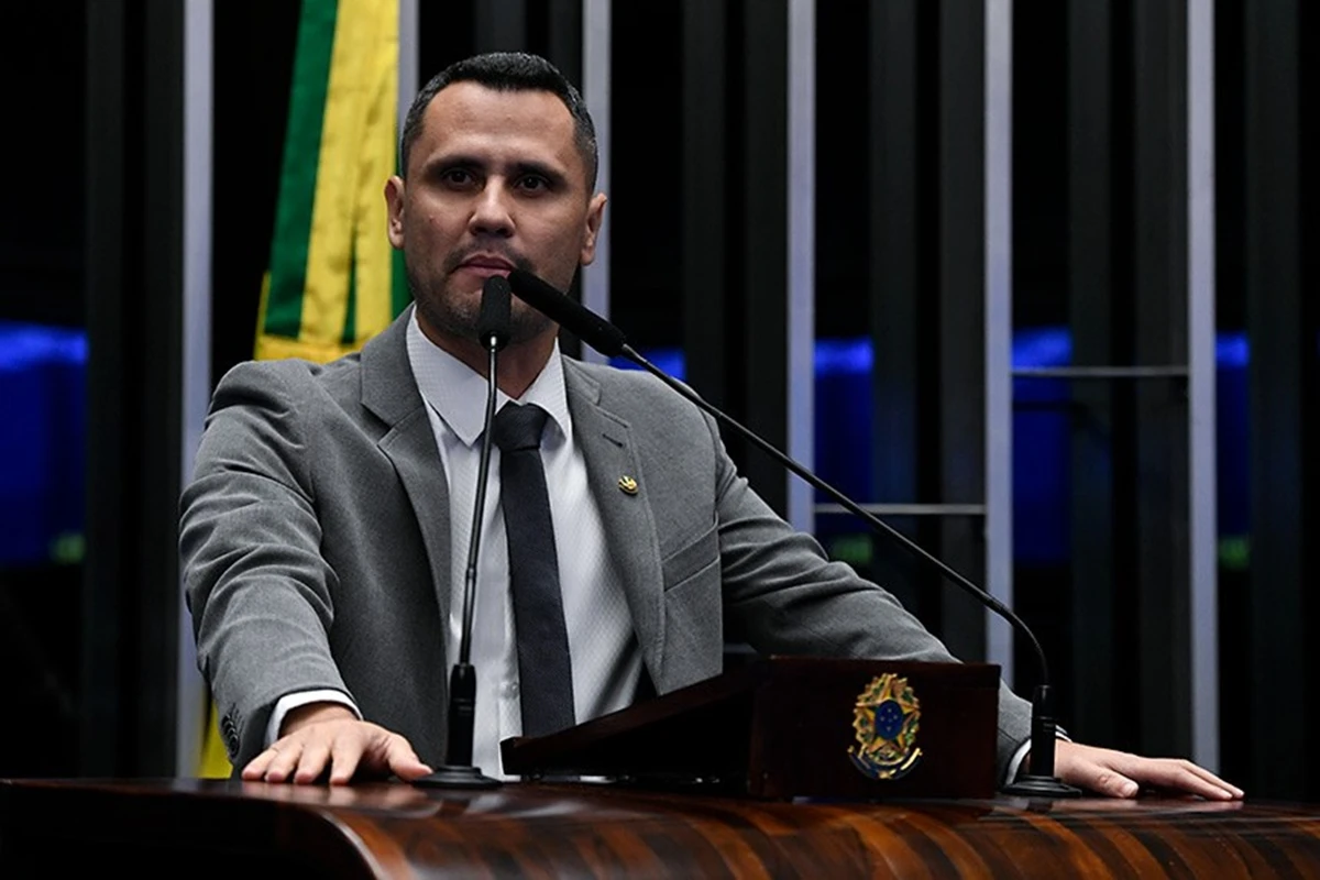 PL decide construir chapa junto ao Republicanos para governo de Minas