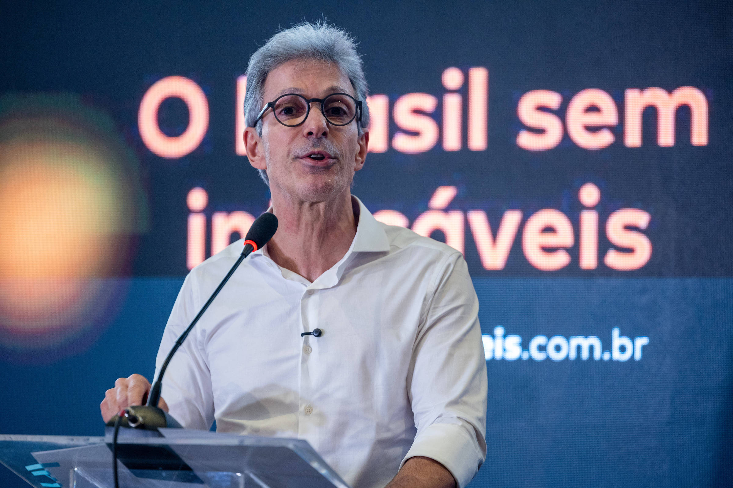 'Imperdoável', diz Zema sobre áudio de Flávio a Vorcaro