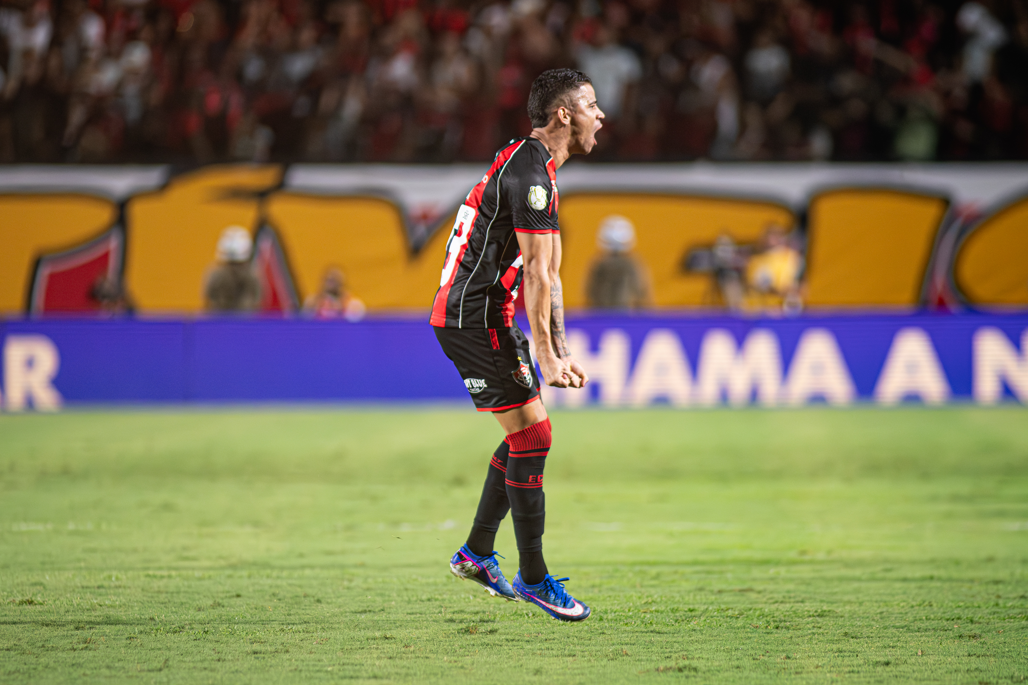 Após eliminar Flamengo, Vitória provoca o Bahia; confira