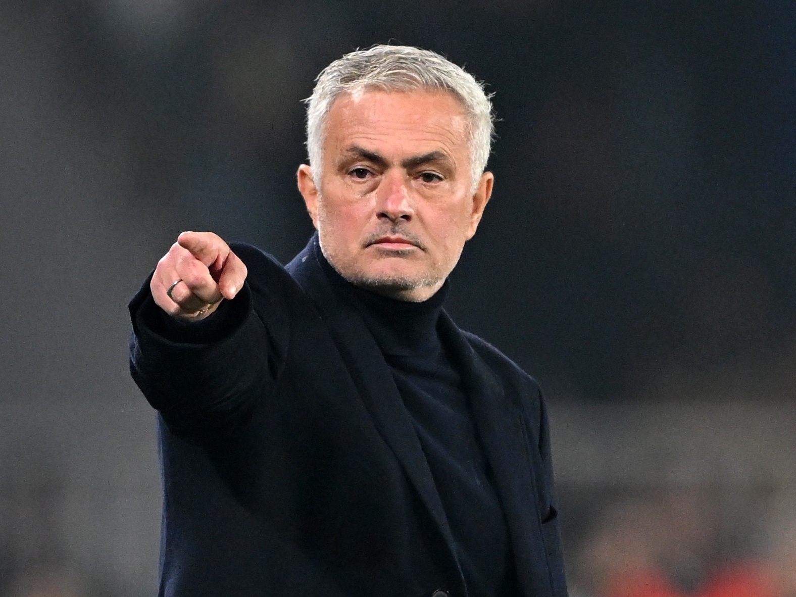 Mourinho está 99,9% acertado para retornar ao Real Madrid, diz jornal