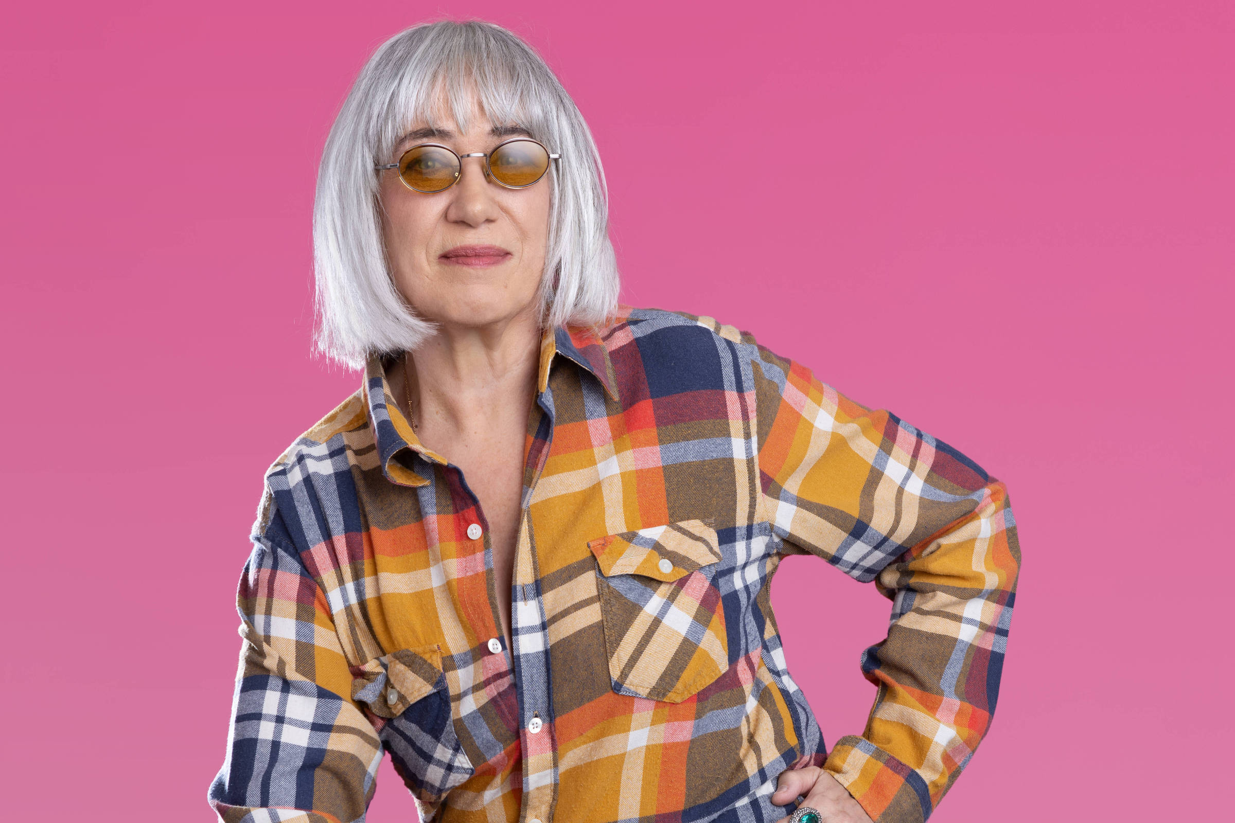 Lilia Cabral interpreta Rita Lee em cena de intimidade.