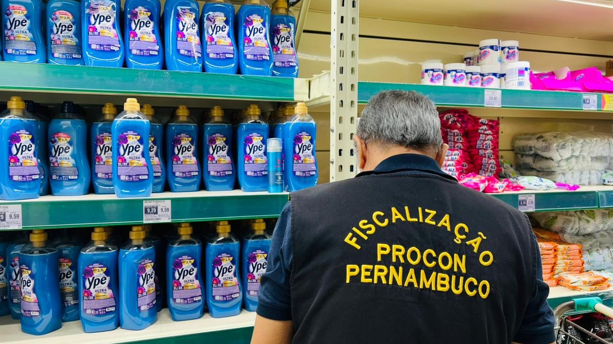 Procon recolhe mais de 100 produtos da Ypê no Recife