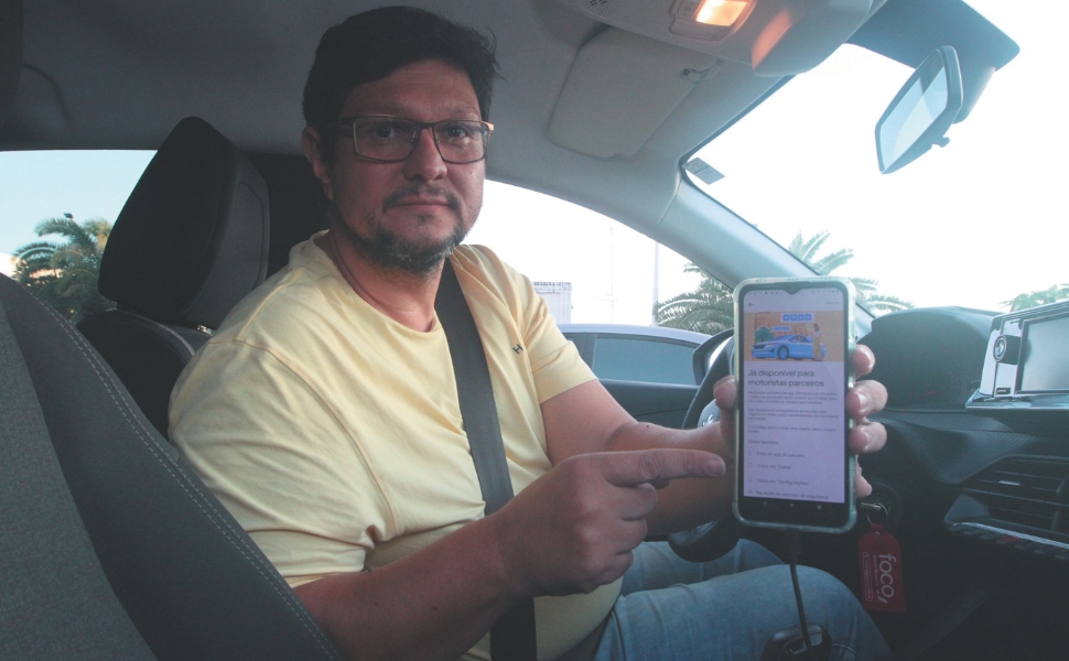 Projeto prevê ajuda para que motoristas de aplicativos possam comprar carro próprio