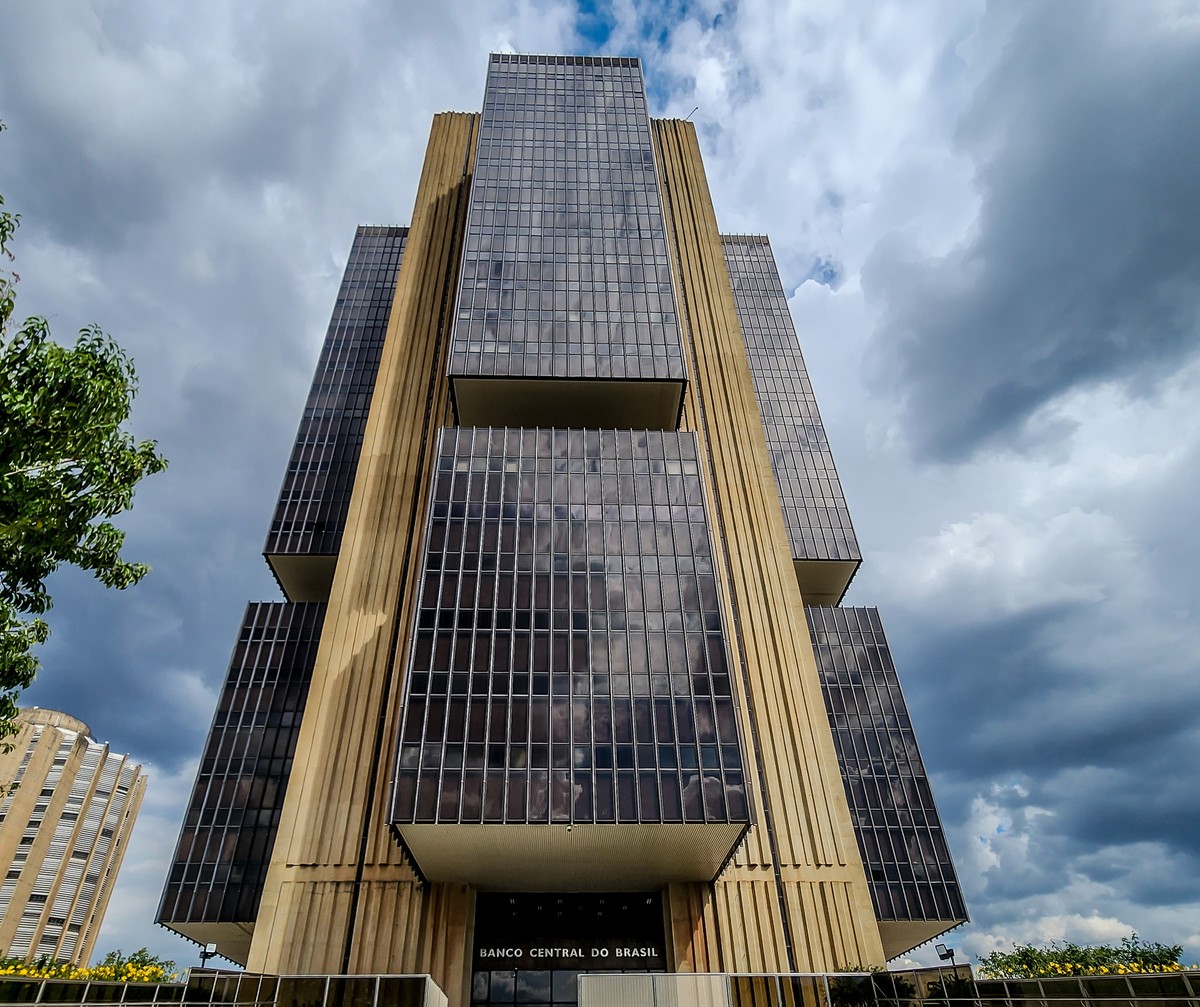 Bancos e BC discutem regras para investidor e plataformas no FGC