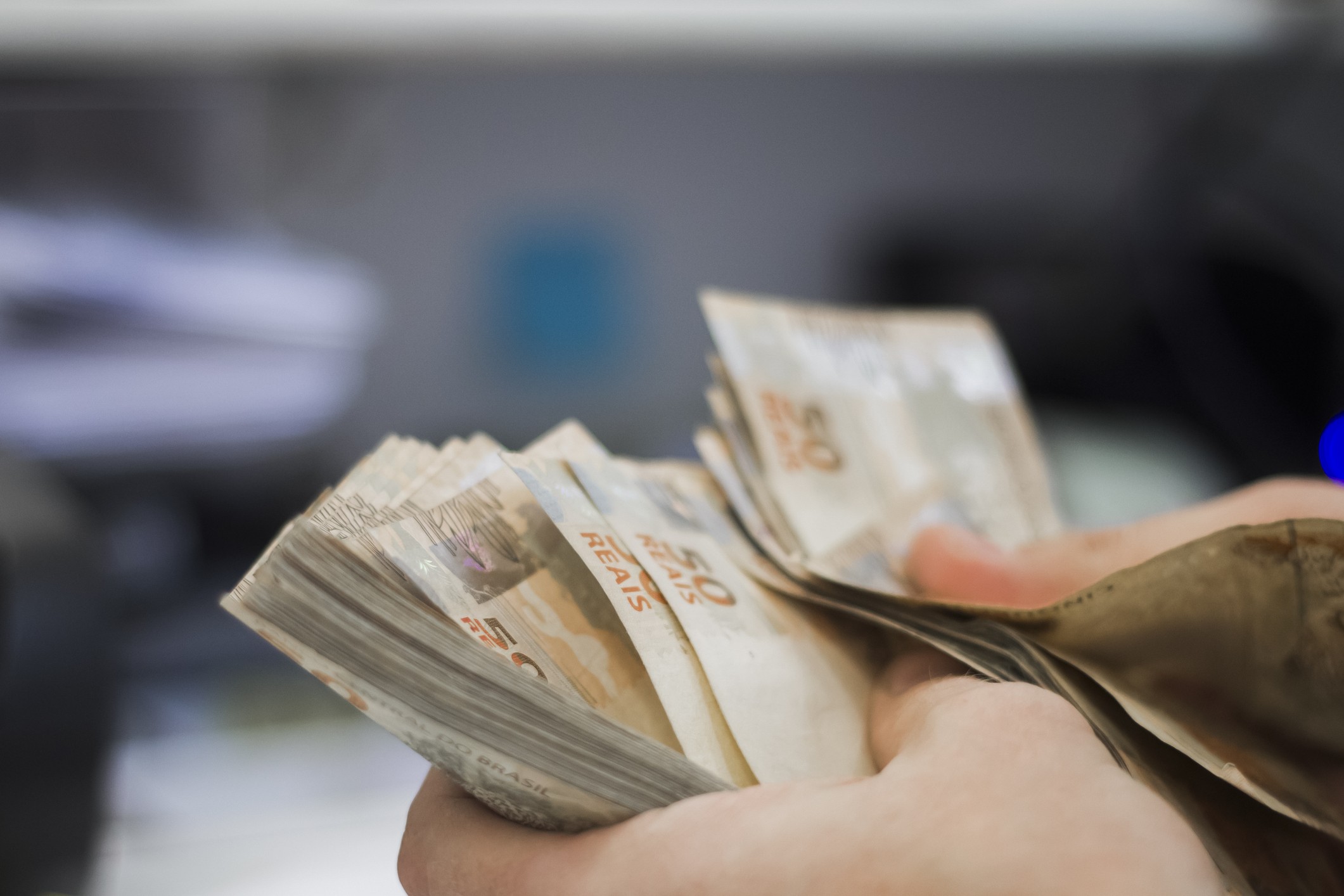 Receita vai pagar 8,7 milhões de pessoas no primeiro lote de restituição do IR 2026, o maior da história