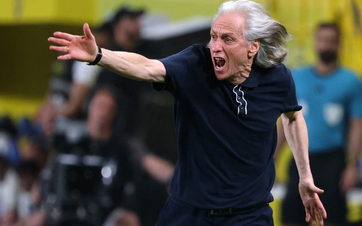 Torcedores do Palmeiras mandam recado a Jorge Jesus após fala: 'Aceito'