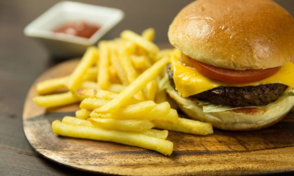 Alimentos causam câncer ou evitam o câncer de mama?
