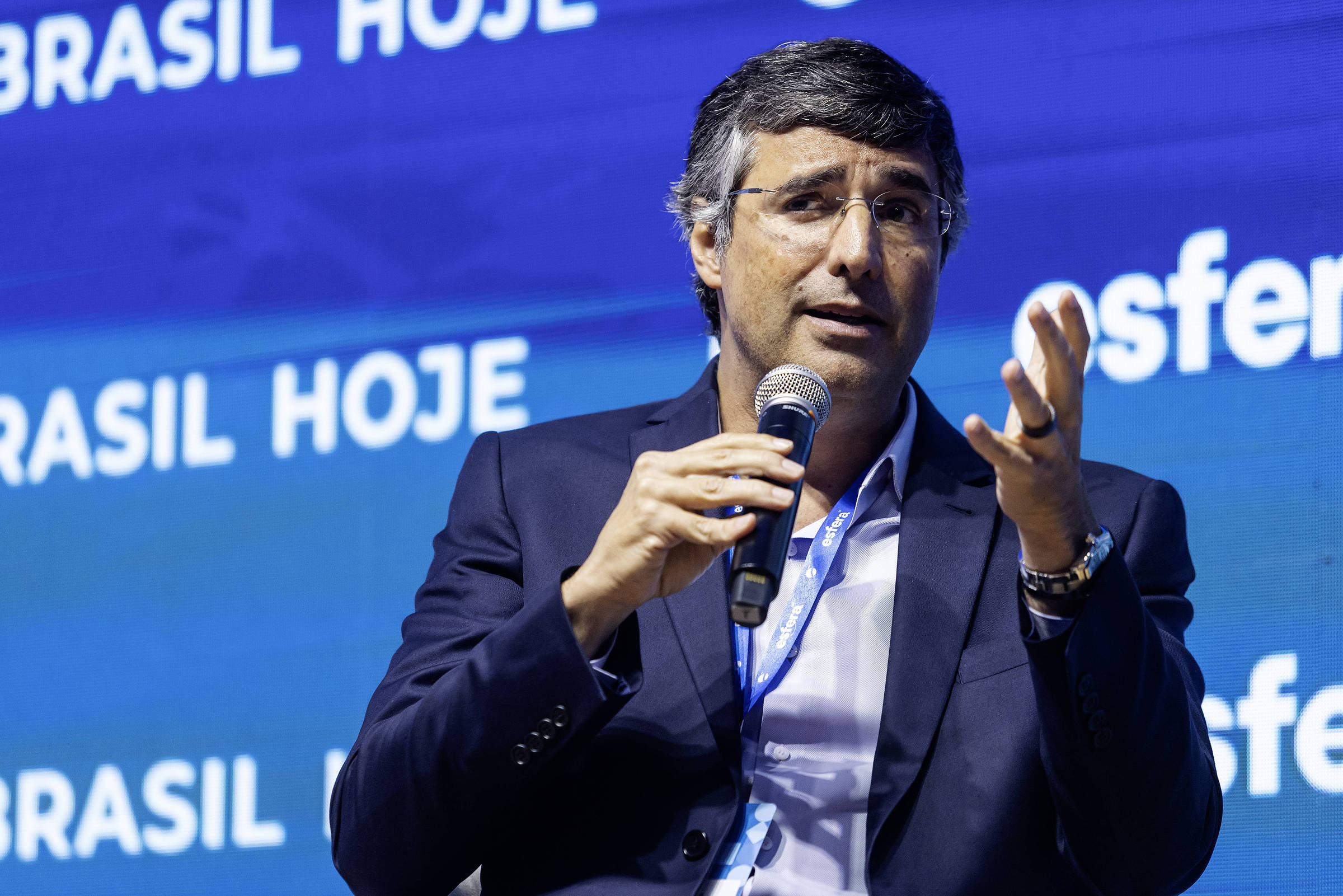 André Esteves: o que preocupa é a milícia, não a economia