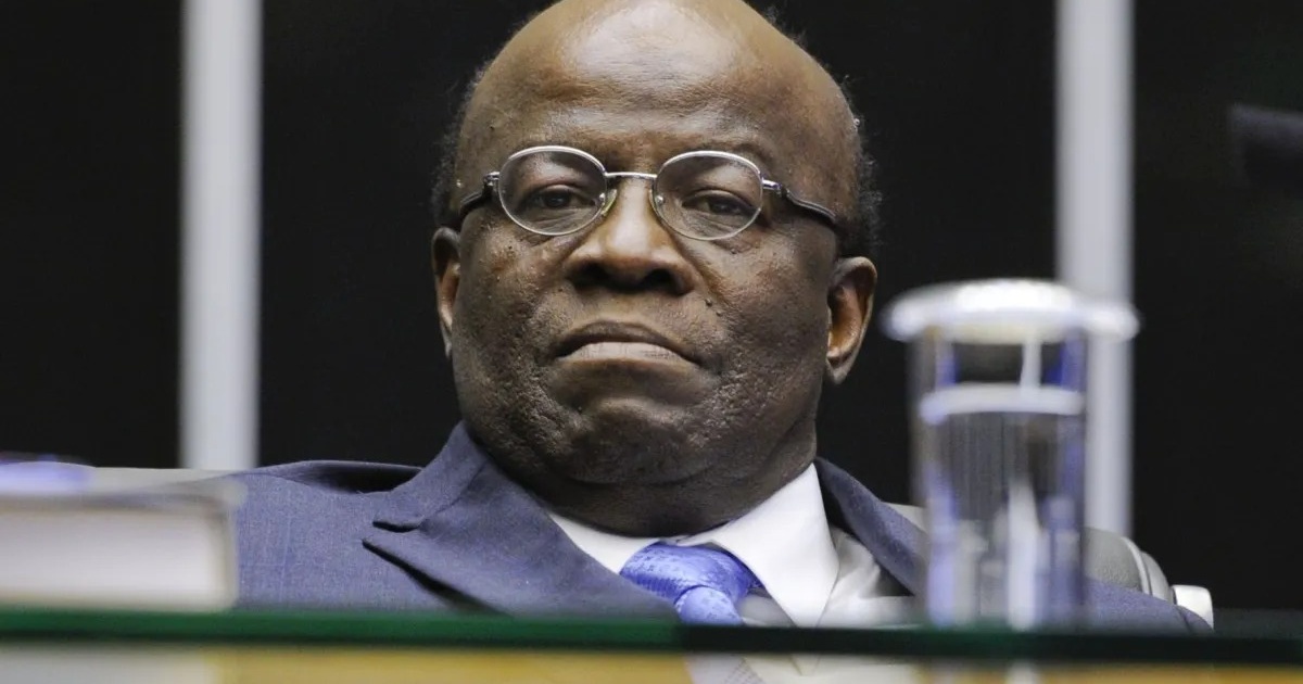 Vídeo com IA de Joaquim Barbosa circula sem autorização do ex-ministro e gera reação no DC