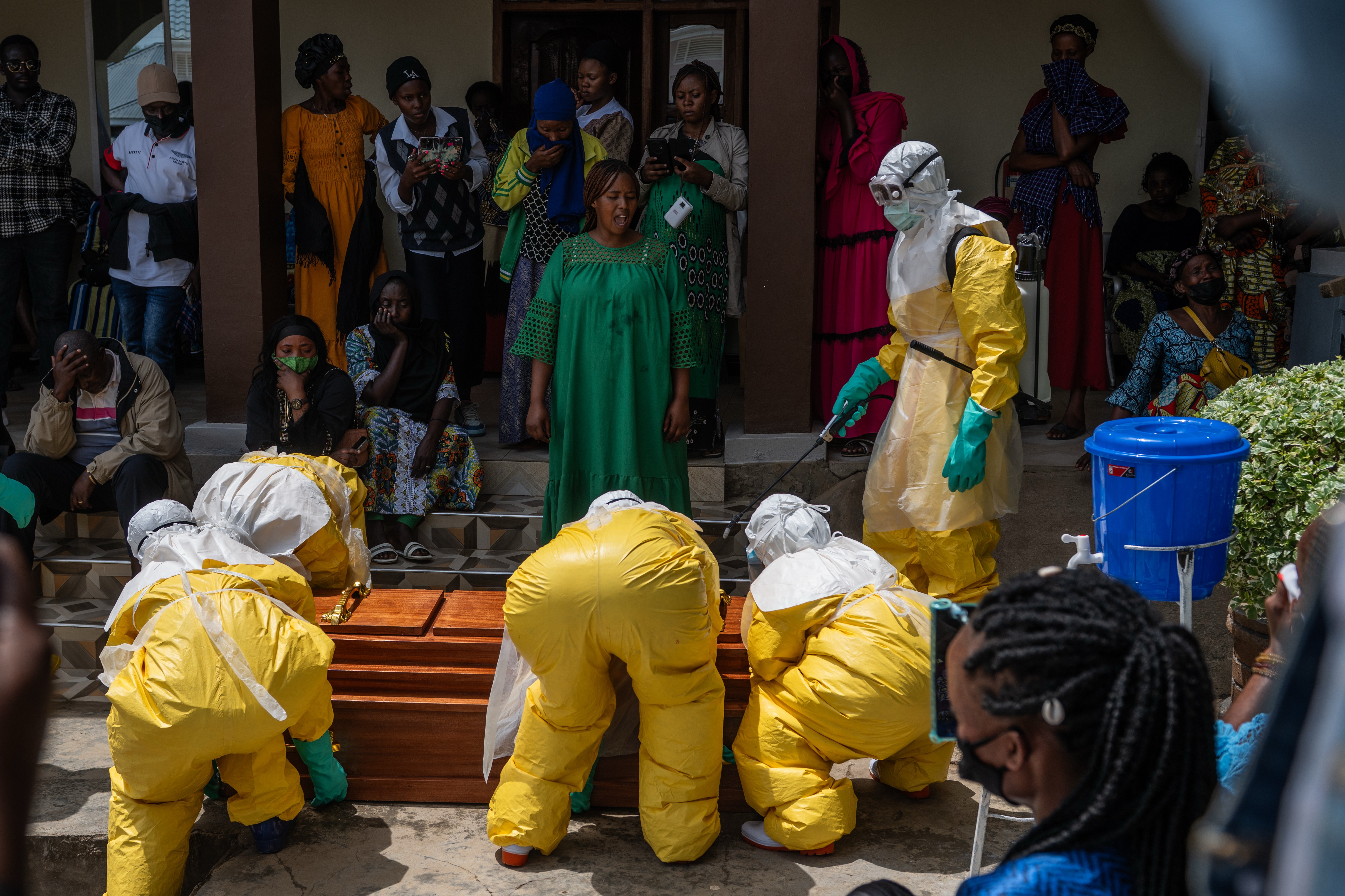 Novo ataque a hospital com pacientes de ebola ocorre no Congo