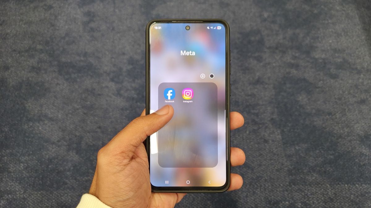 Sem alarde, Meta lança app para concorrer com o Reddit