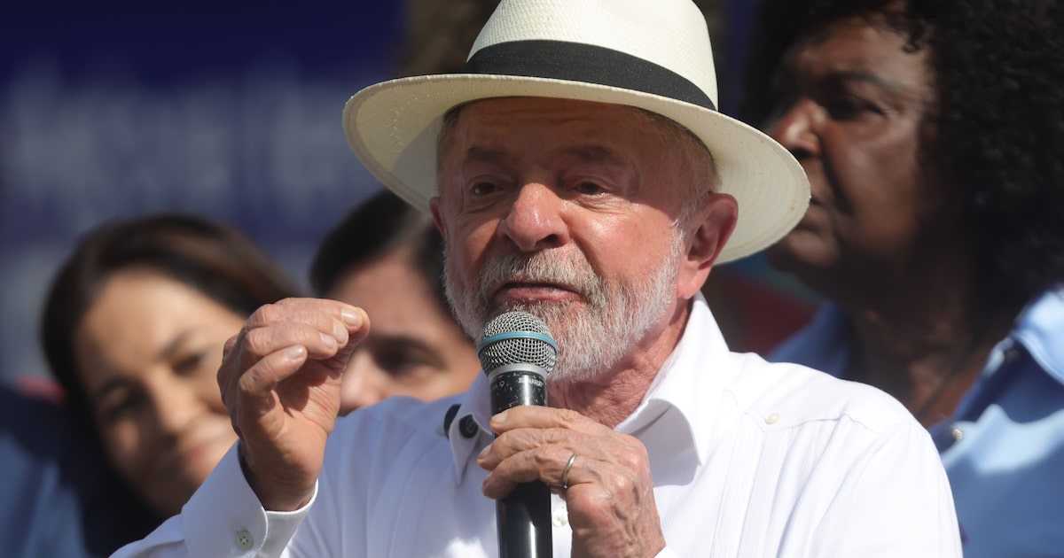 Lula faz 1ª sessão de radioterapia após retirada de câncer no couro cabeludo