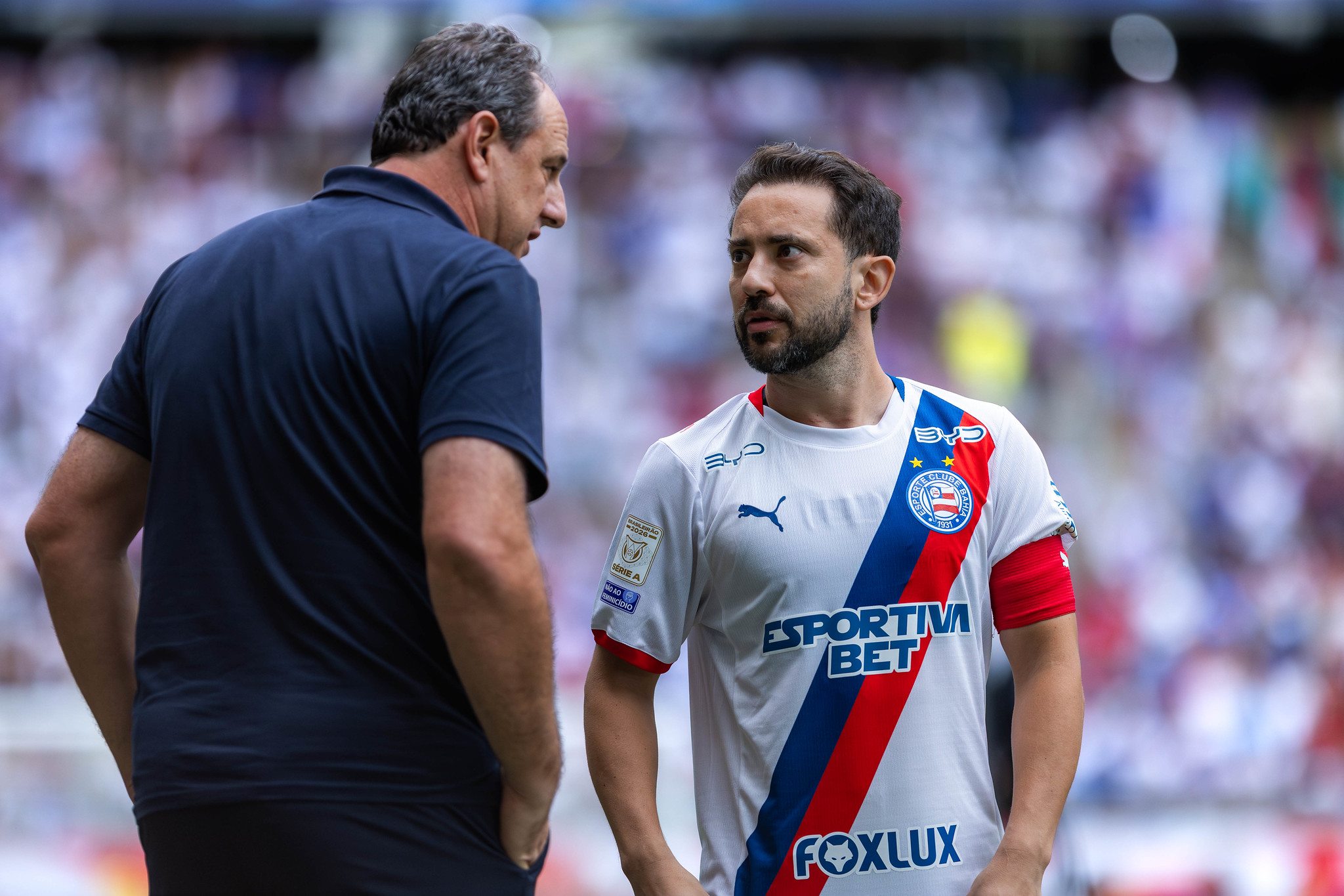 Bahia x Coritiba coloca frente a frente forças opostas da Série A