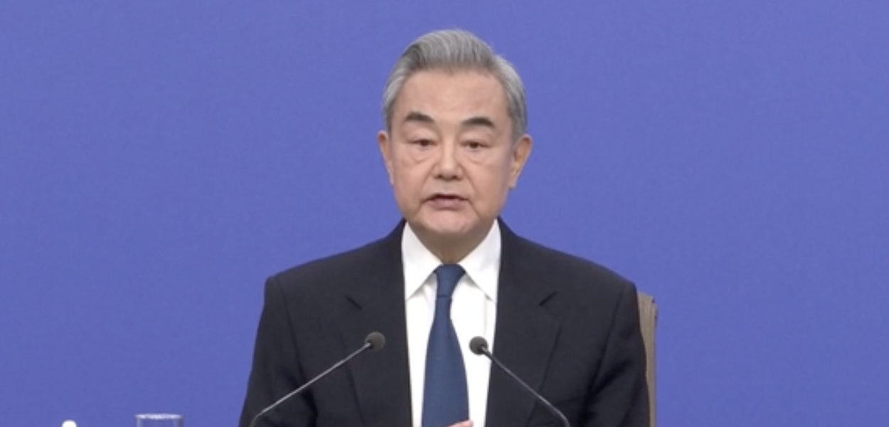 China está fazendo esforços incansáveis pela paz entre EUA e Irã, afirma chanceler
