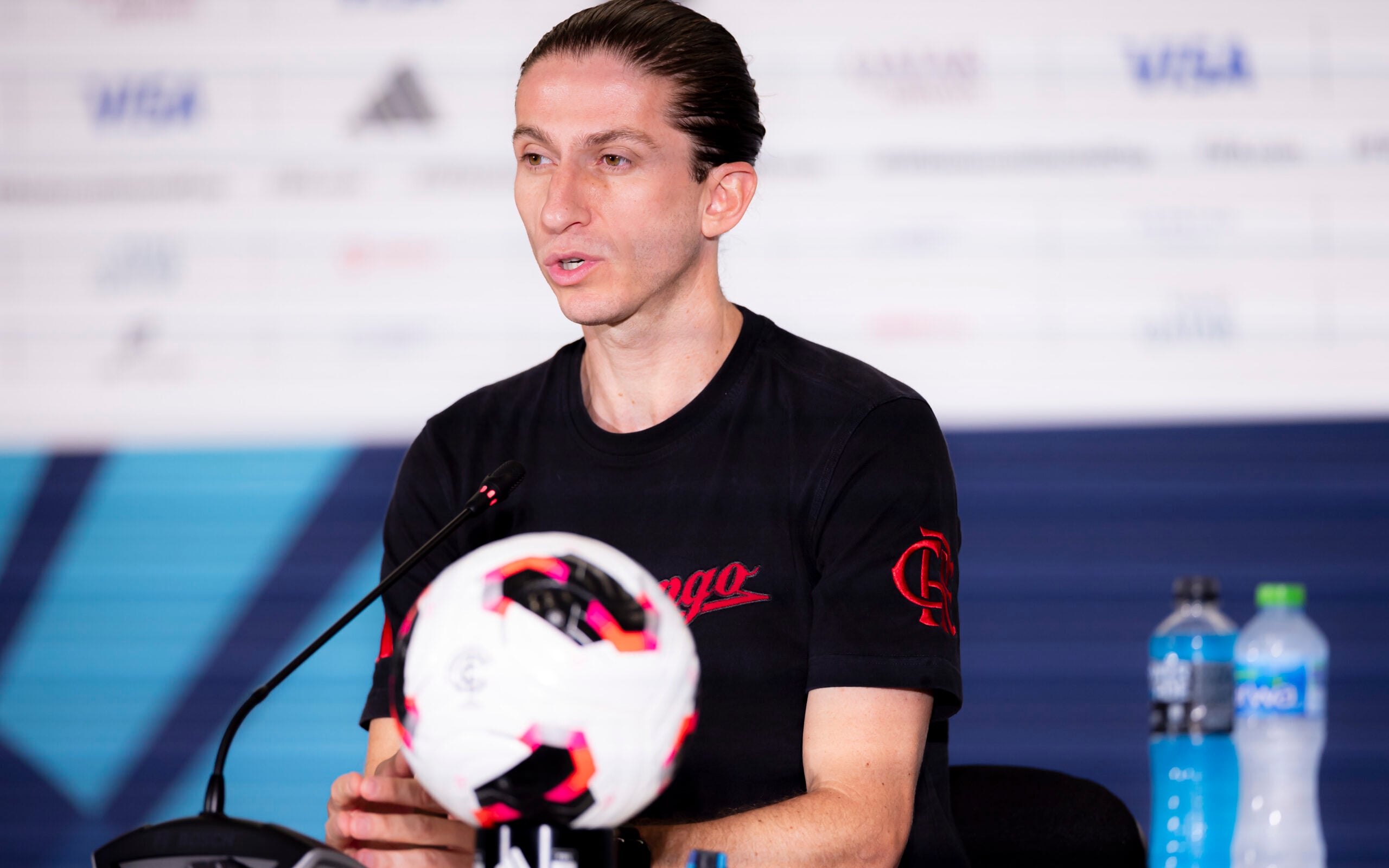 Filipe Luís acerta com novo clube até 2028, diz jornalista