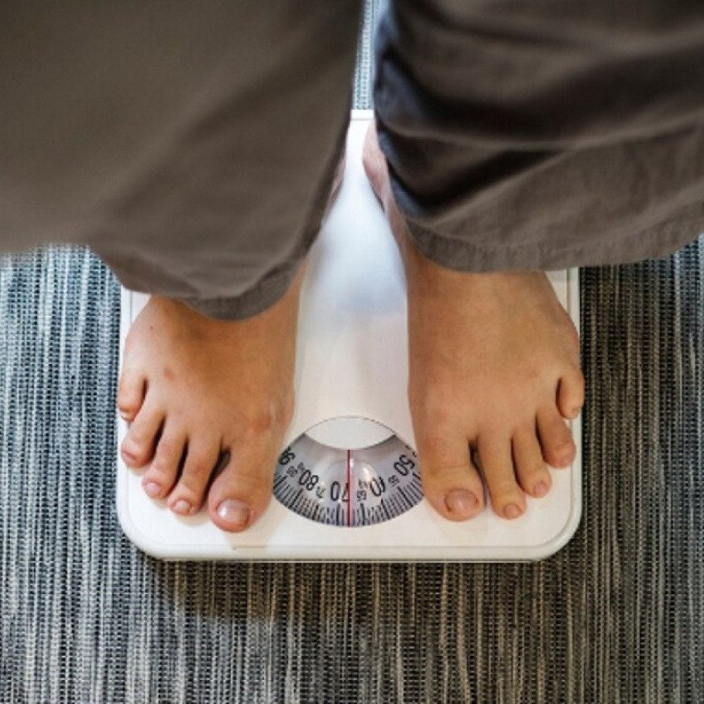 Sono ruim e má alimentação? Mitos e verdades sobre ganho de massa muscular