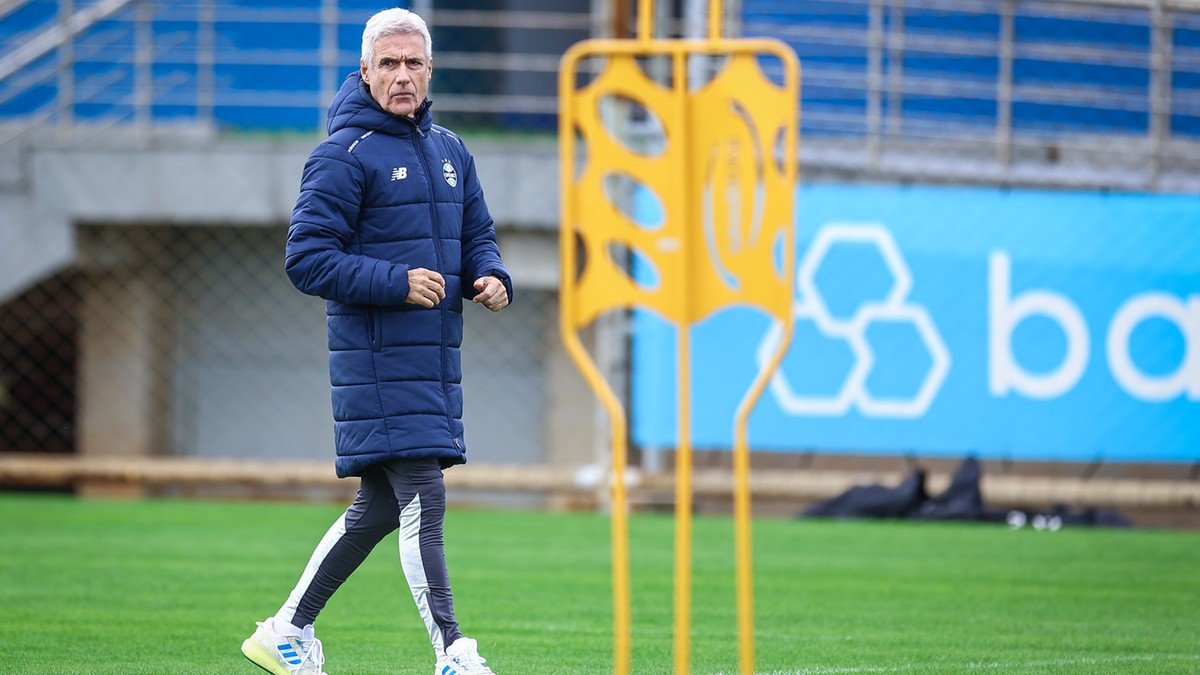 Grêmio pode ter cinco mudanças na equipe para enfrentar o Corinthians