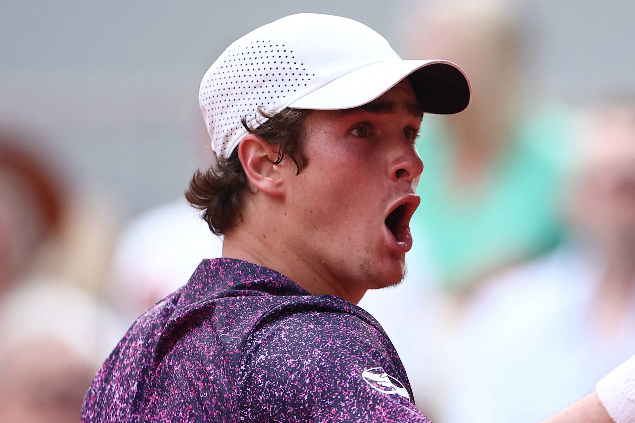 Vitória de João Fonseca contra Djokovic bate recorde