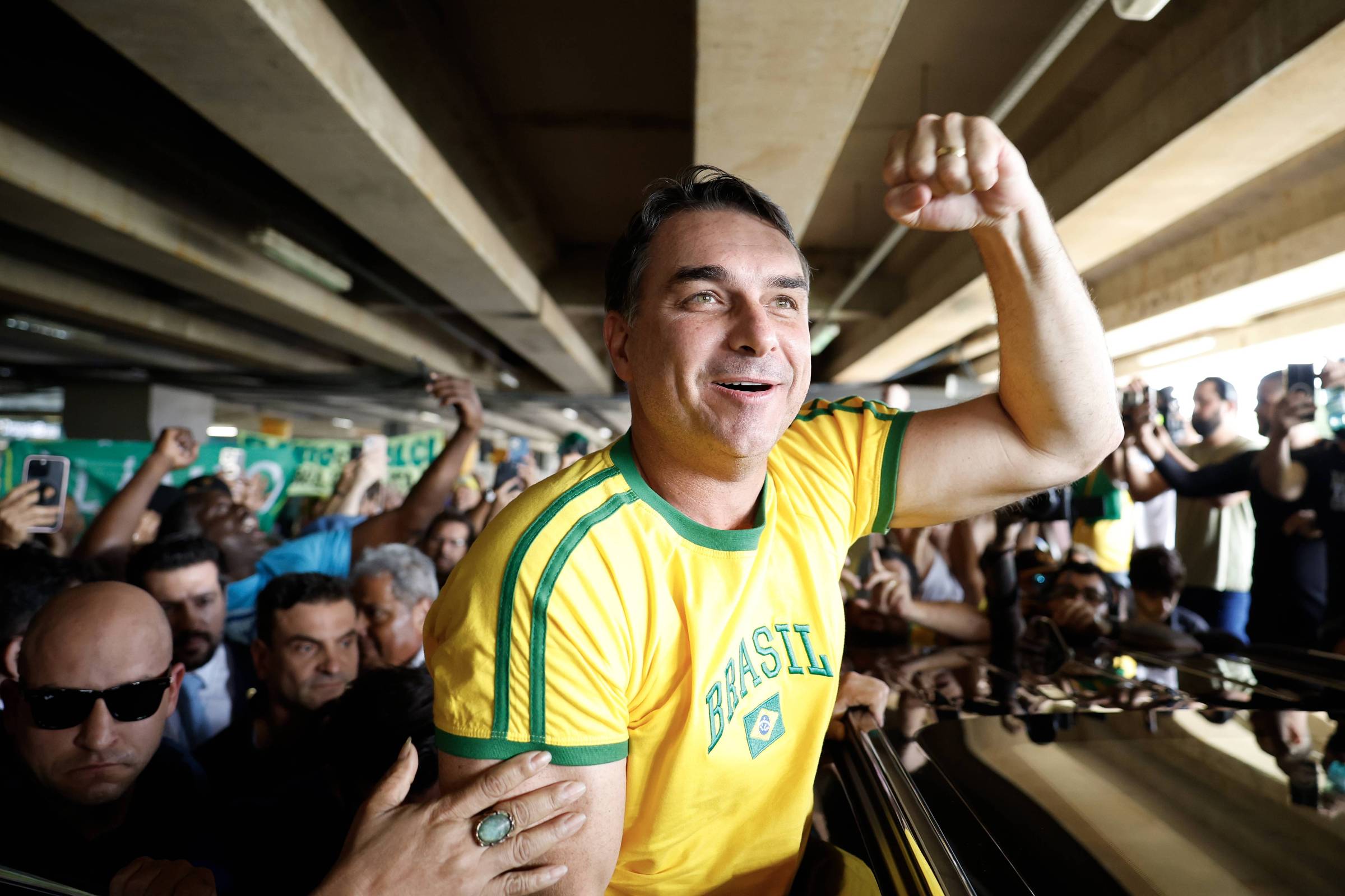 'Defender bandido é derrota certa na eleição', diz leitor