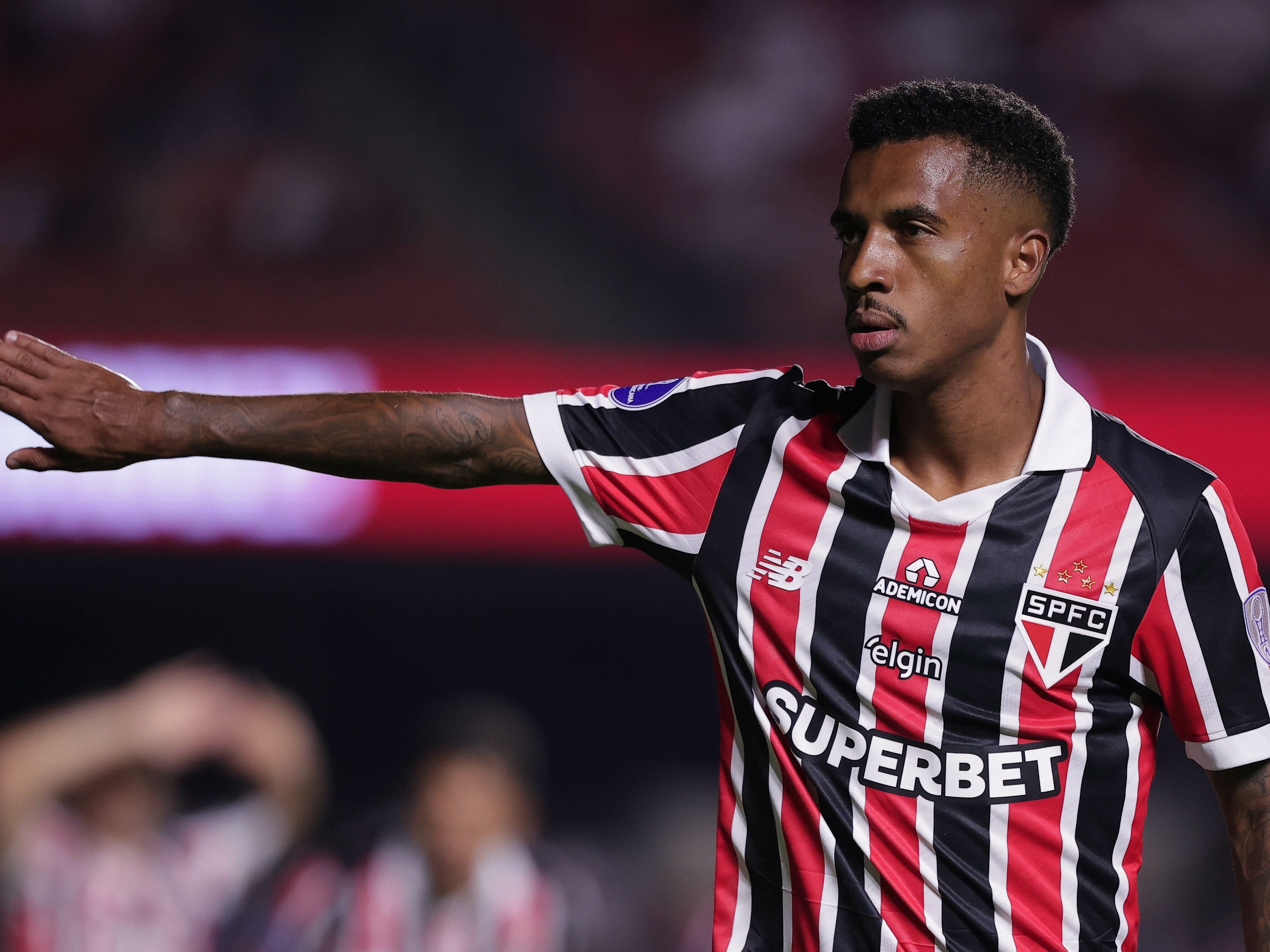 Com Marcos Antônio no banco, São Paulo está escalado contra o Remo; veja
