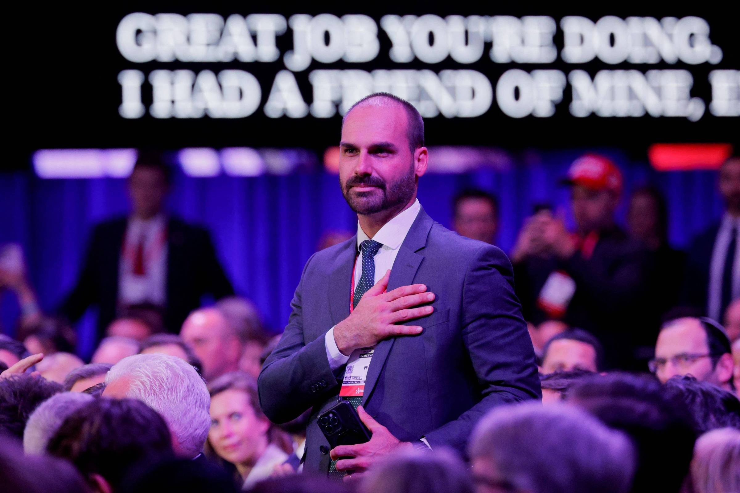 Com apoio de Eduardo Bolsonaro, nova plataforma reúne casos de 'censura digital'