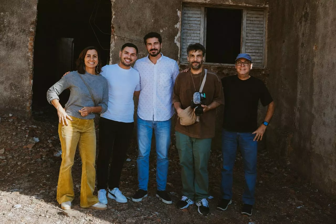 Gui Gomes emociona o Brasil no Fantástico com transformação que devolveu dignidade a catadora de recicláveis