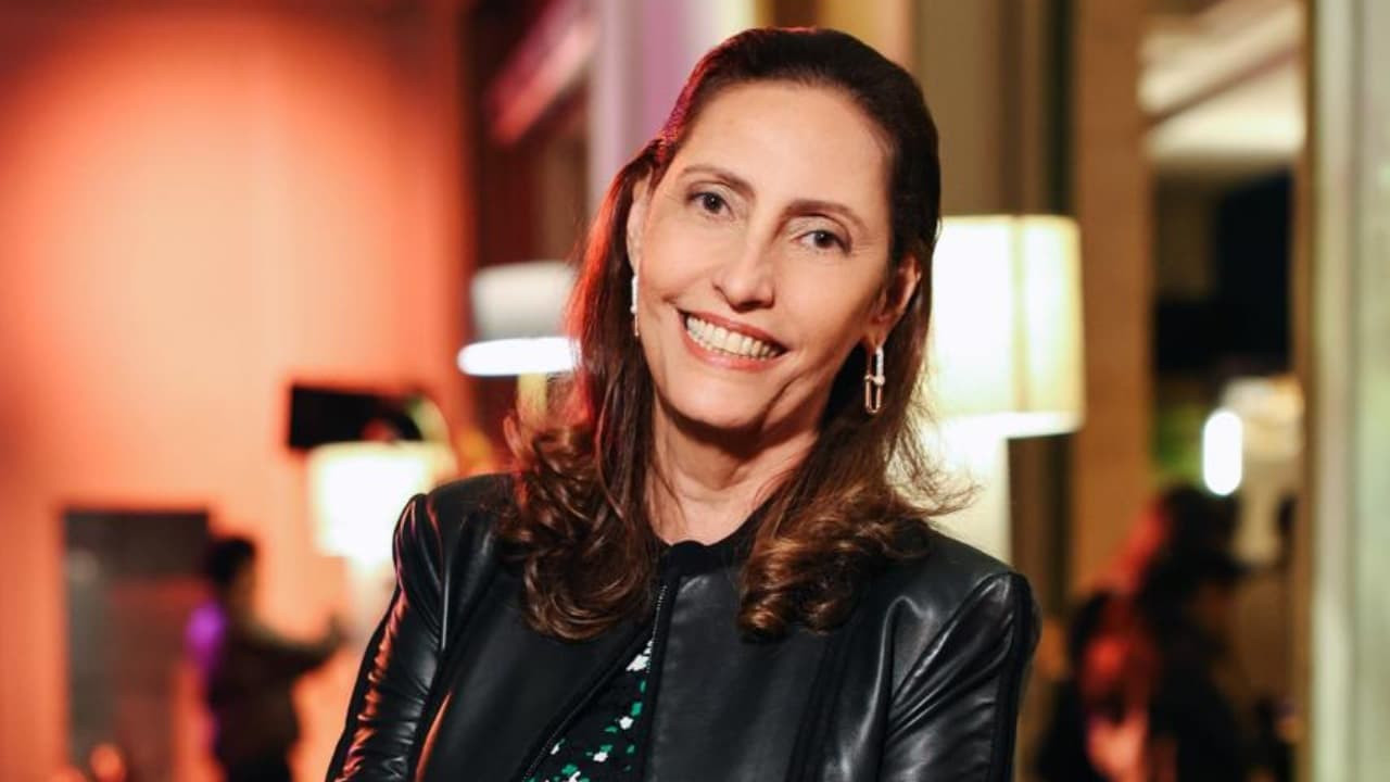 Claudia Souto detalha parceria com Walcyr Carrasco em Quem Ama Cuida: "Nossos estilos se complementam"