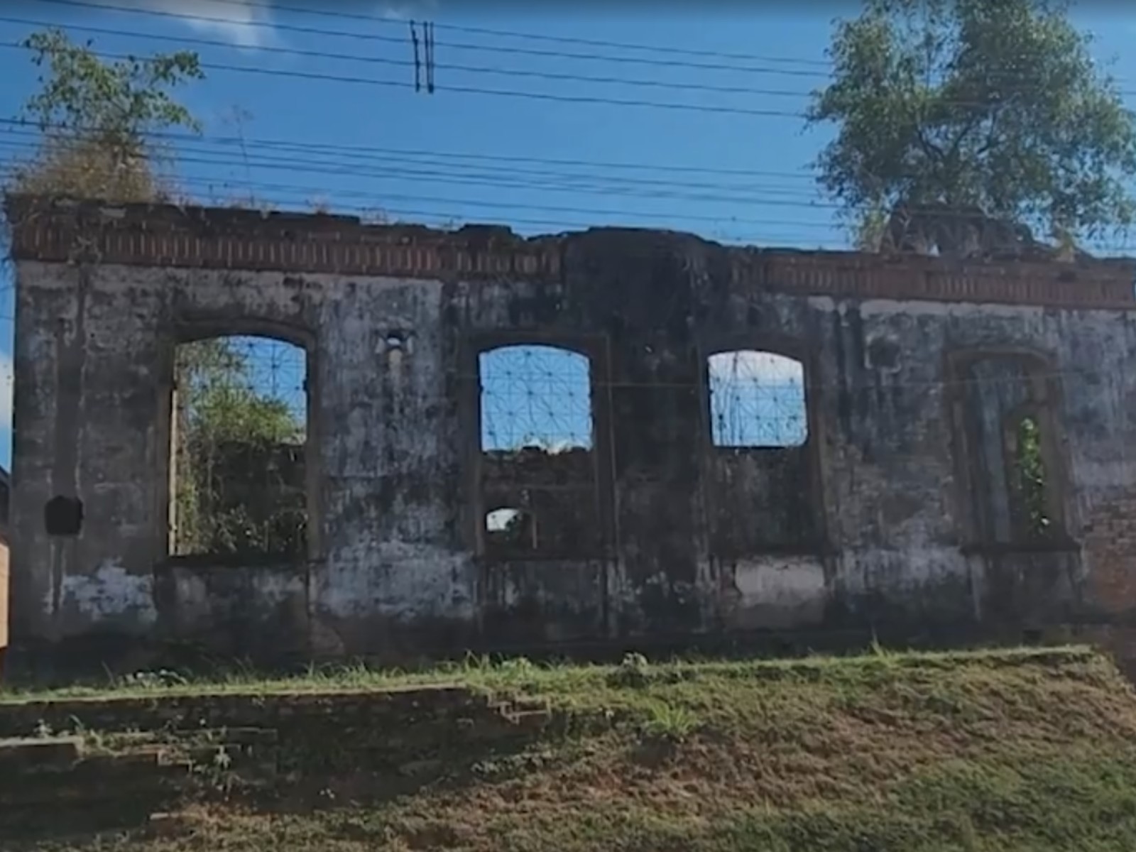 Justiça determina restauração de última casa de seringalistas de Cruzeiro do Sul
