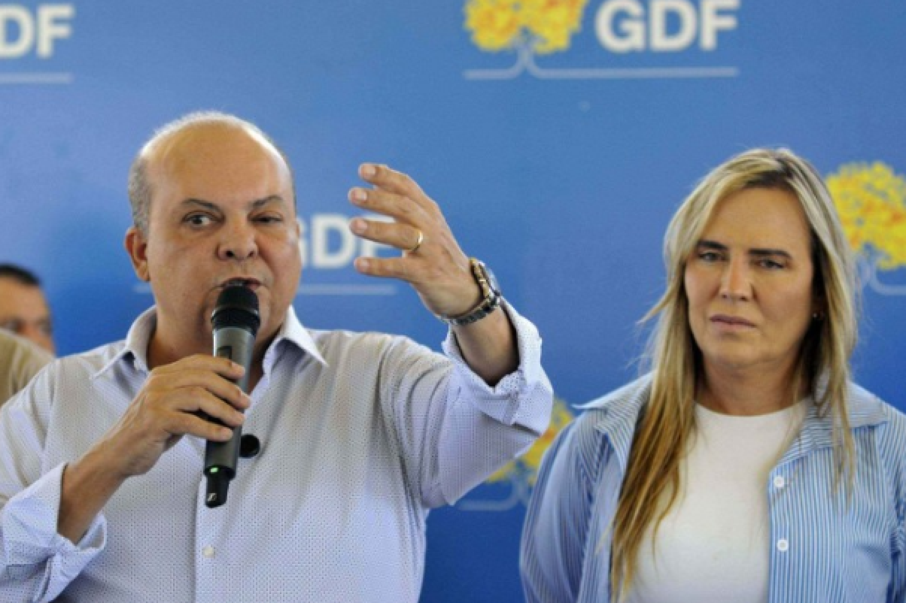 Aliados de Ibaneis pedem intervenção no MDB-DF