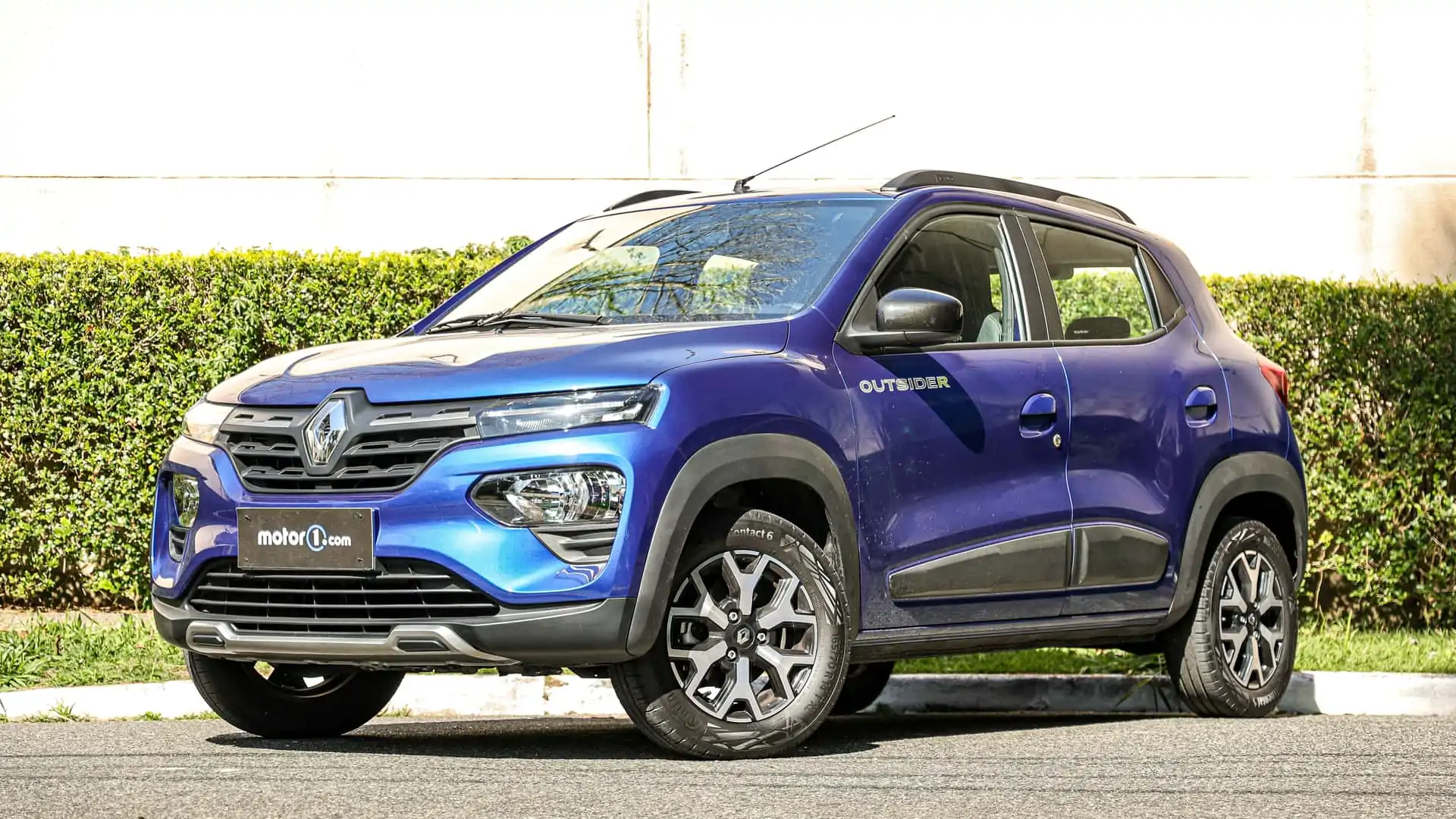 Renault tem Kwid 0km com parcela de R$ 700 reais; veja se vale a pena