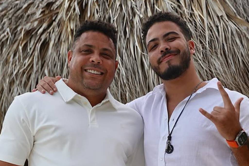 Filho de Ronaldo rebate rótulo de nepo baby