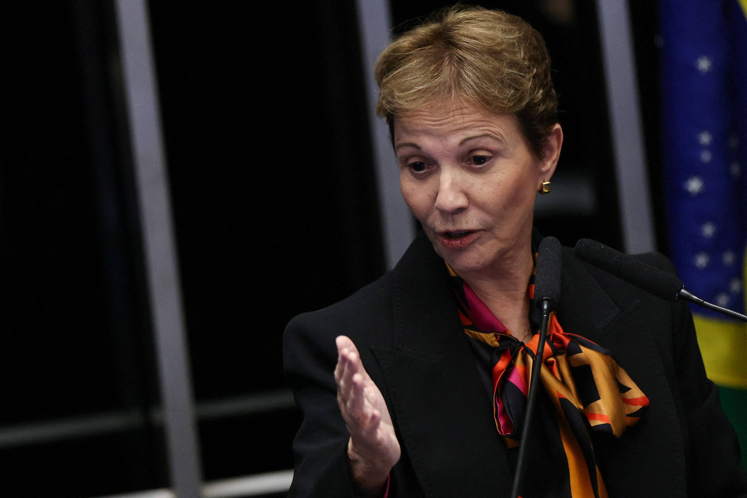 Cotada para vice de Flávio, senadora Tereza Cristina integra instituto patrocinado por empresas