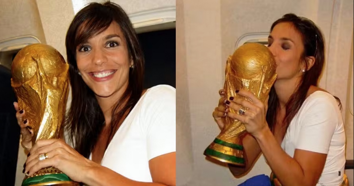 Ivete Sangalo entra no clima da Copa e posta fotos com a taça em apoio à Seleção