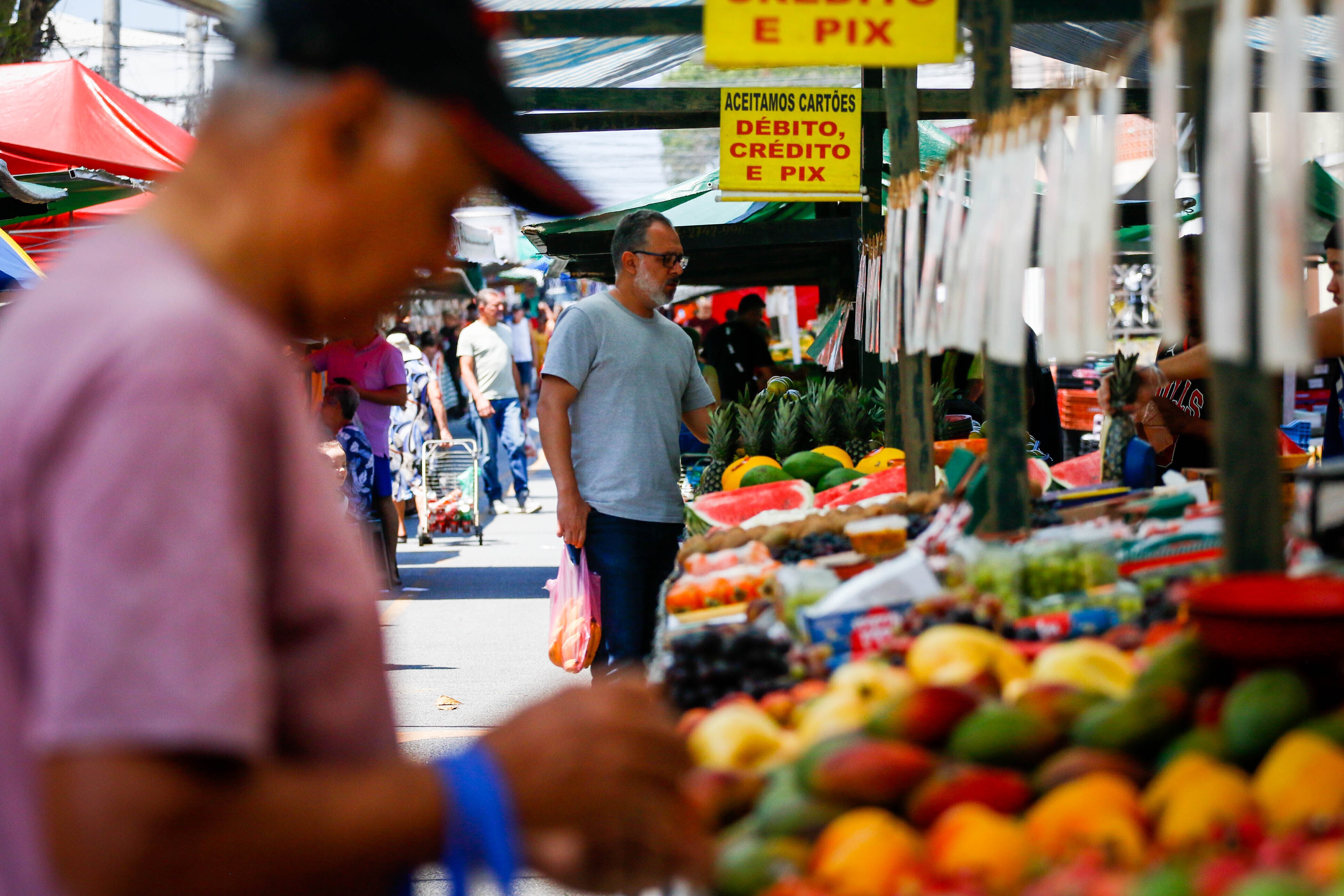 Inflação desacelera para 0,58% em maio, mas segue acima da meta e alimentos pressionam IPCA
