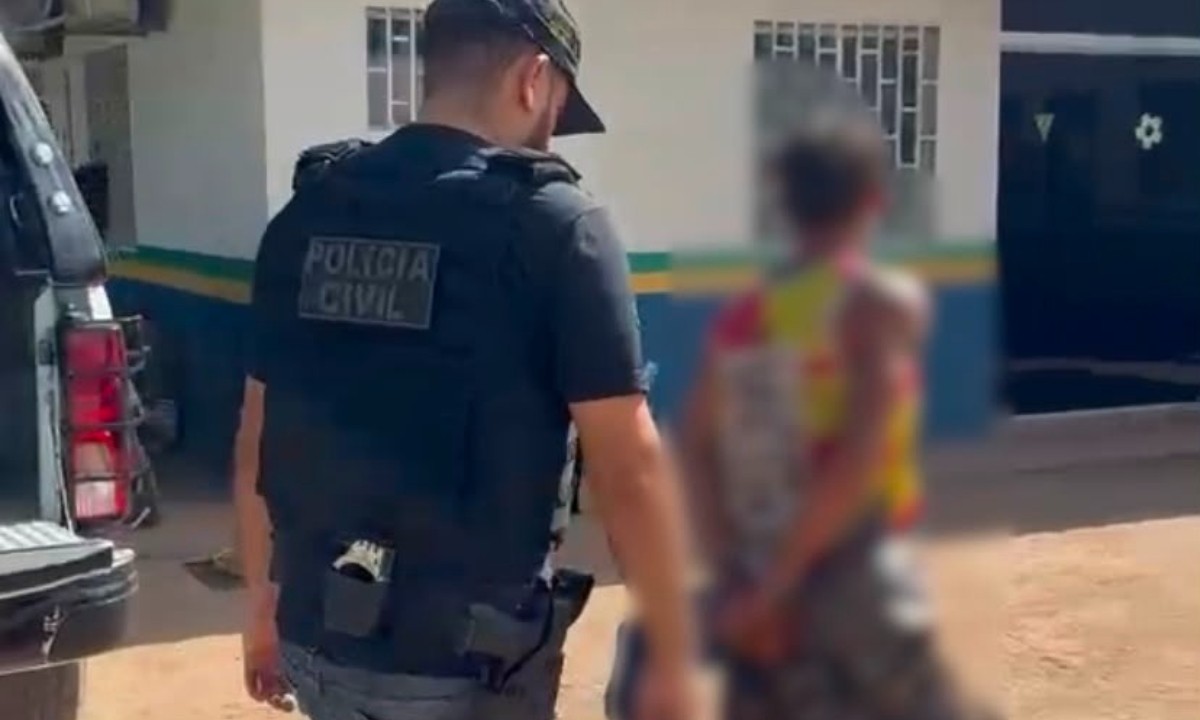 Homem é preso após agredir enteada que tentou defender a mãe de violência doméstica no AM