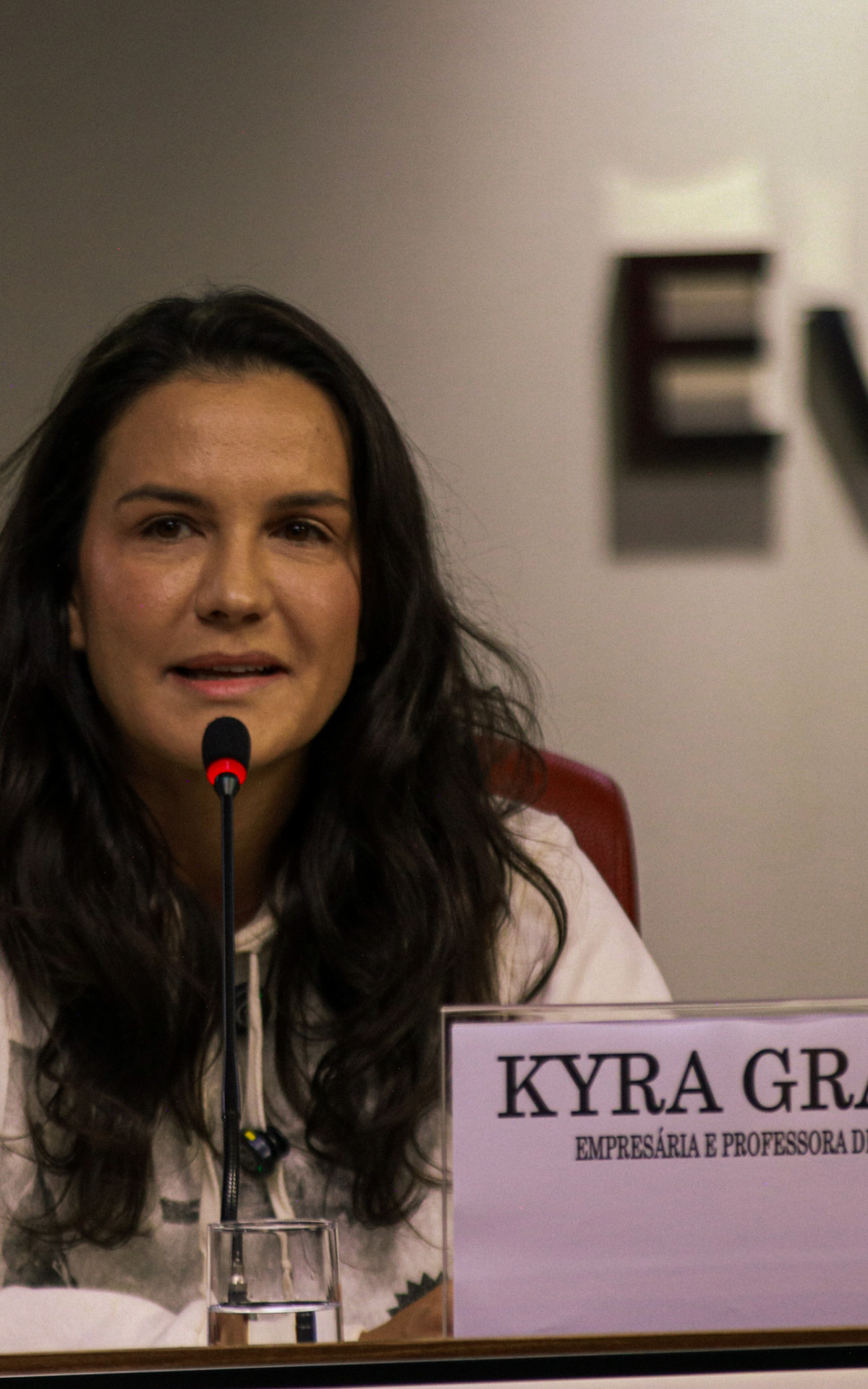 Kyra Gracie exalta debate sobre assédio no Jiu-Jitsu na OAB-RJ e aponta: 'Avançando'
