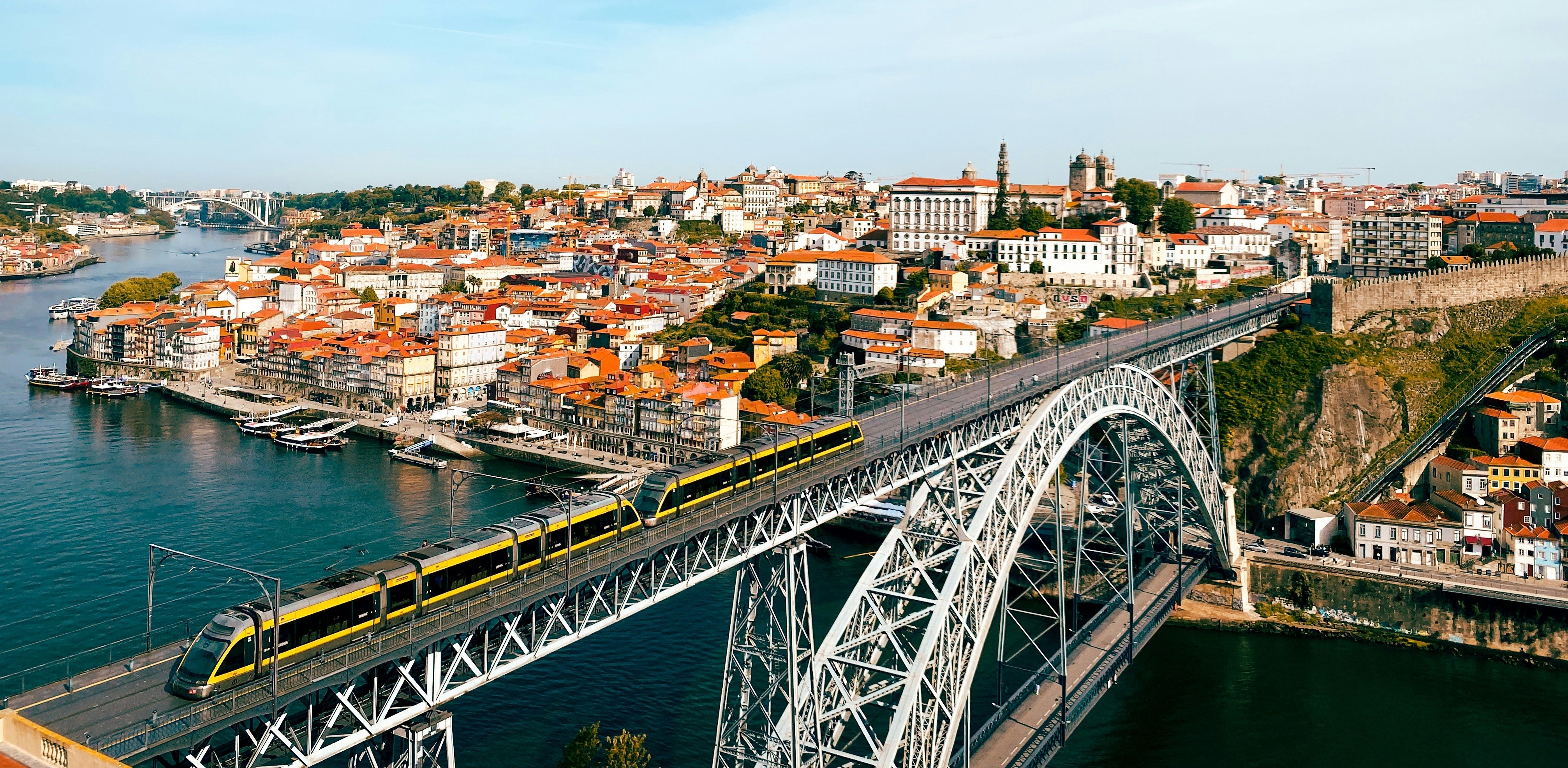 Porto é a primeira cidade de Portugal a oferecer transporte público gratuito