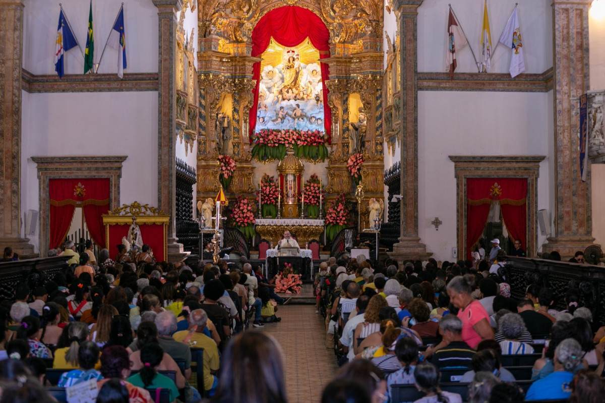 Festa de Nossa Sra. do Carmo: confira programação do feriado da padroeira do Recife