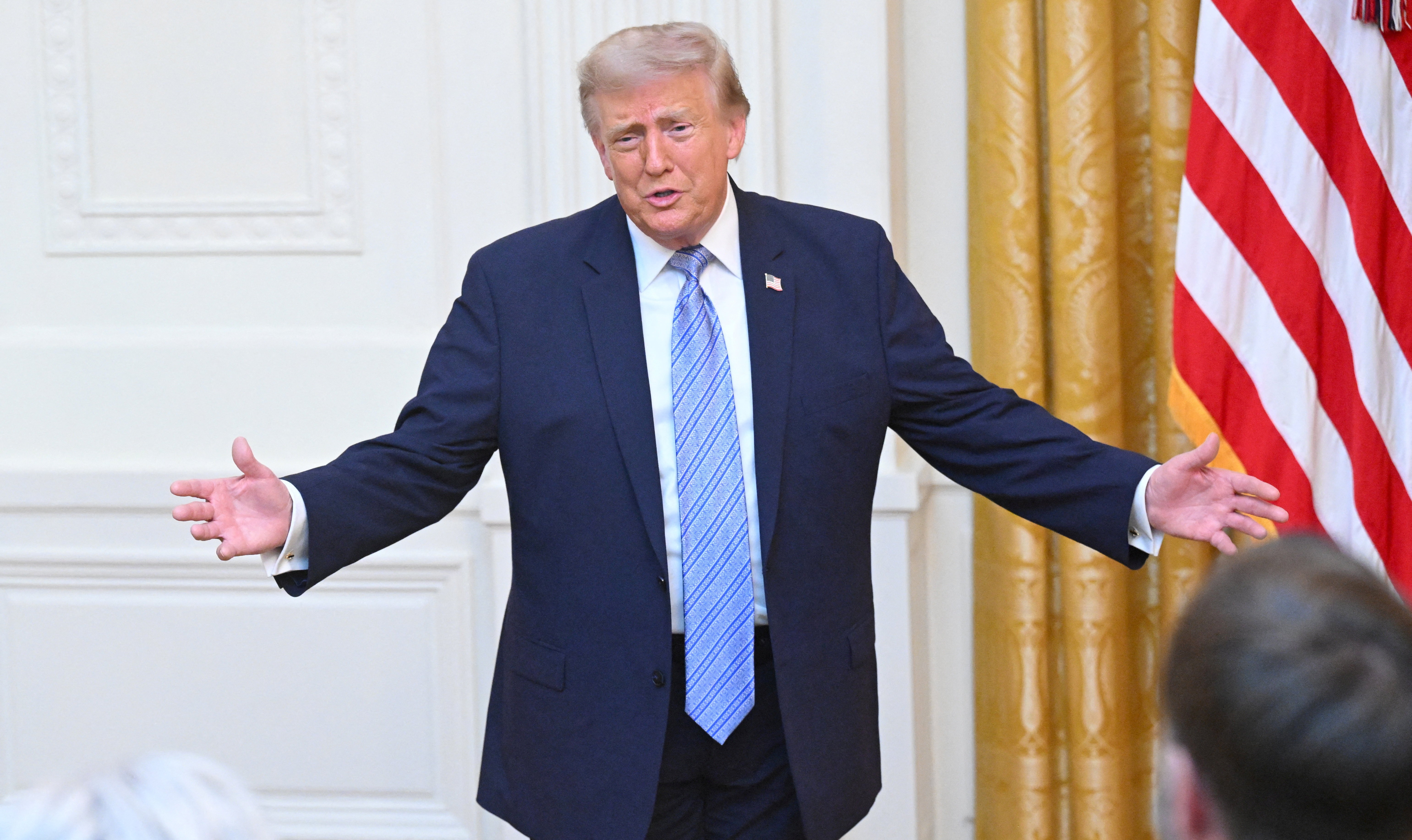Acusações falsas sobre fraude eleitoral e Venezuela reaparecem em discurso de Trump