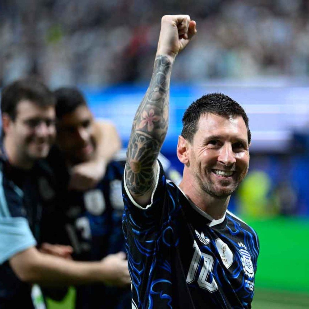 Se Messi for bicampeão do mundo, em três finais, será maior que Pelé?
