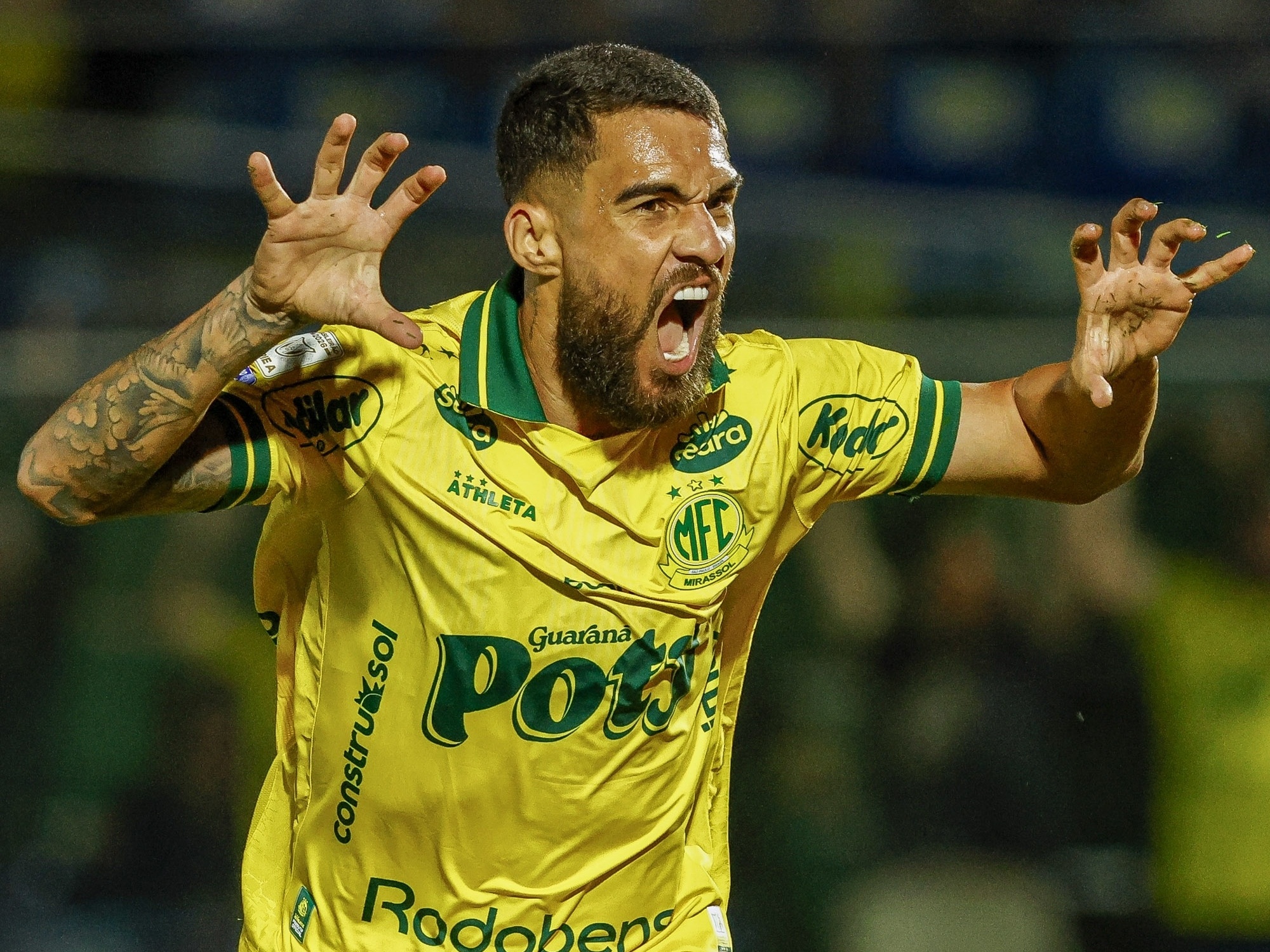 Estreante brilha, Mirassol vence Grêmio em casa e embola briga contra o Z4