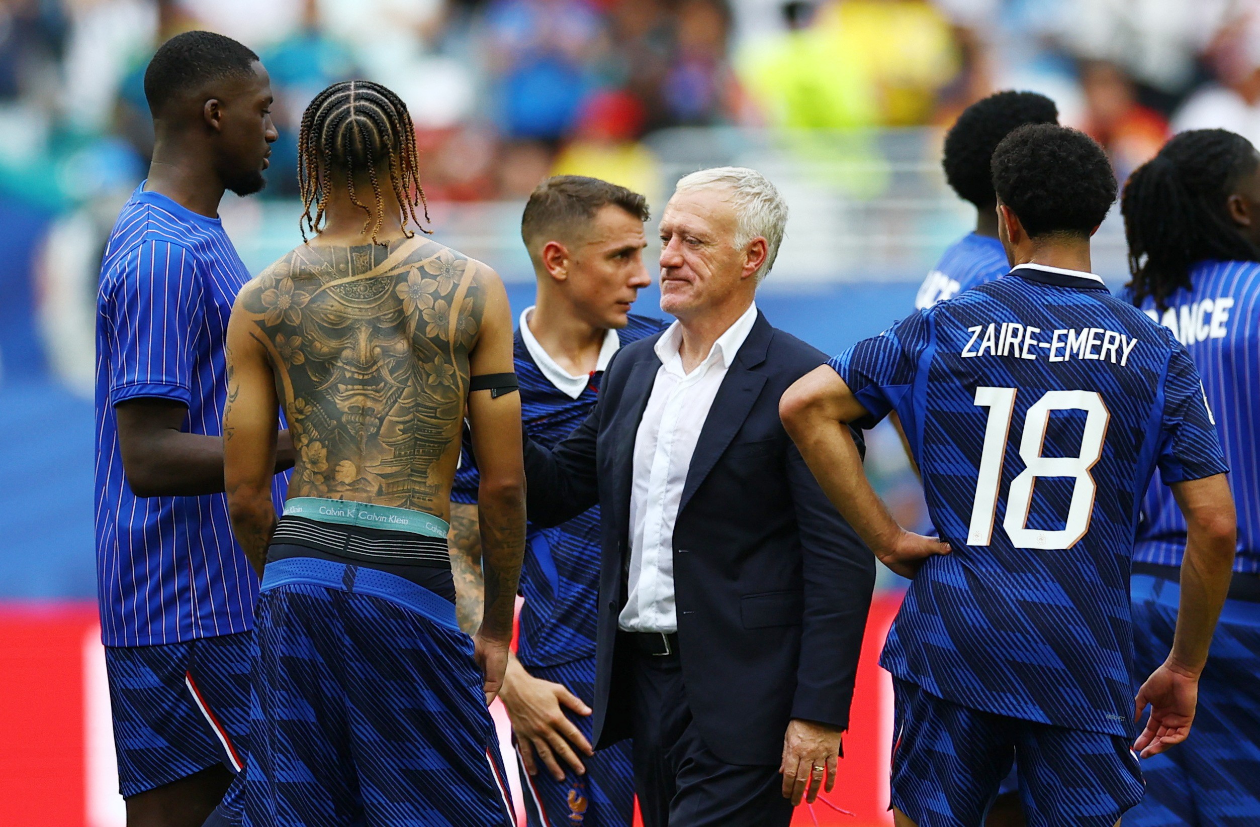Didier Deschamps deixa a seleção da França após 14 anos e títulos