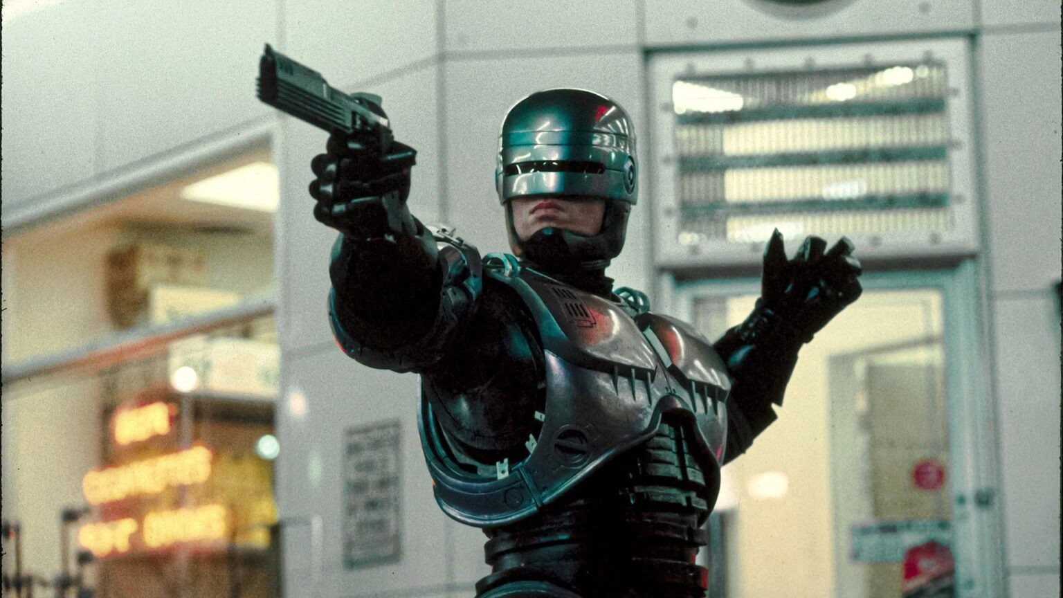 Clássico do cinema, RoboCop vai ganhar série; saiba detalhes