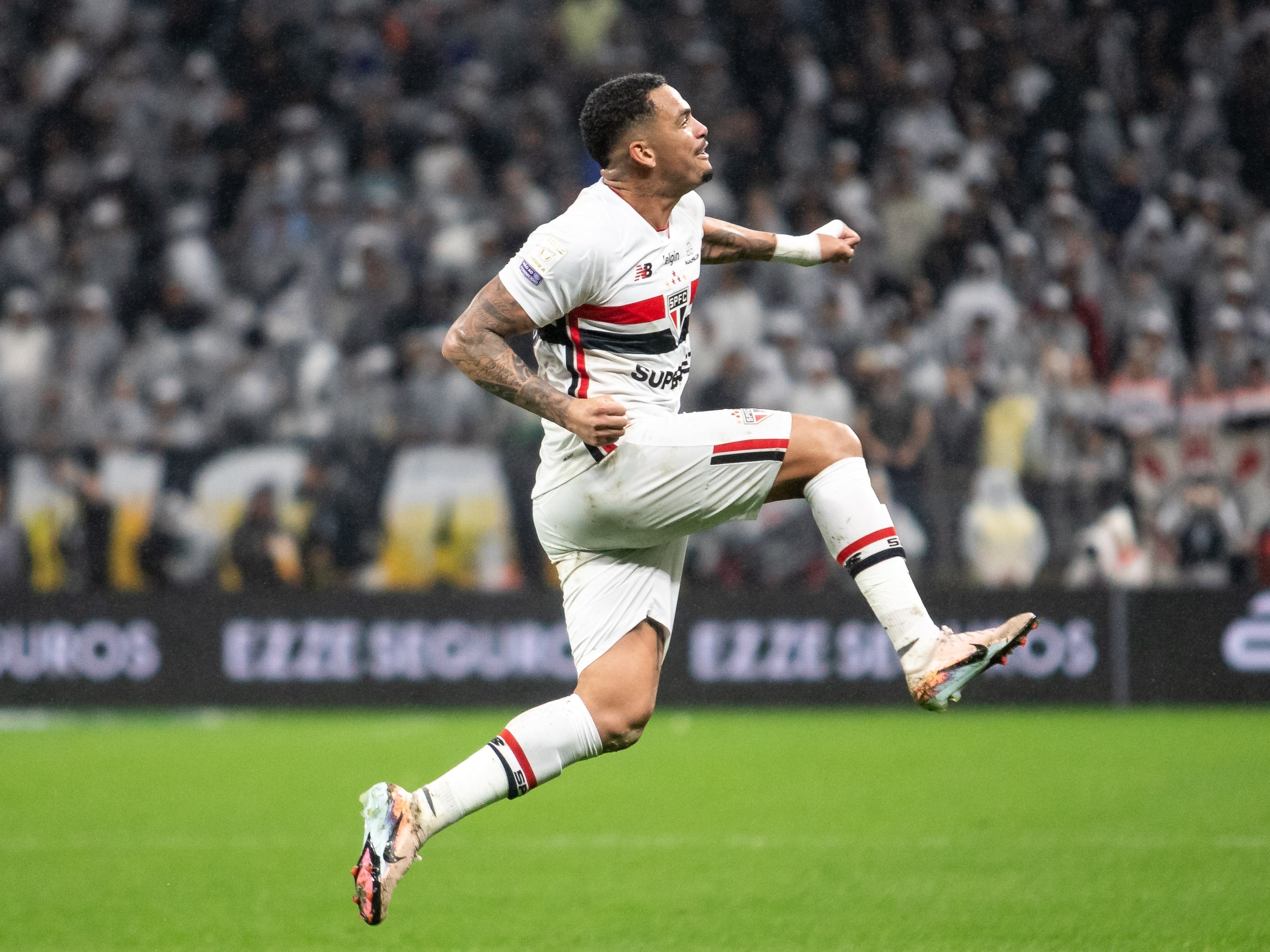 Jogo do São Paulo hoje pelo Brasileirão: que horas começa e onde assistir