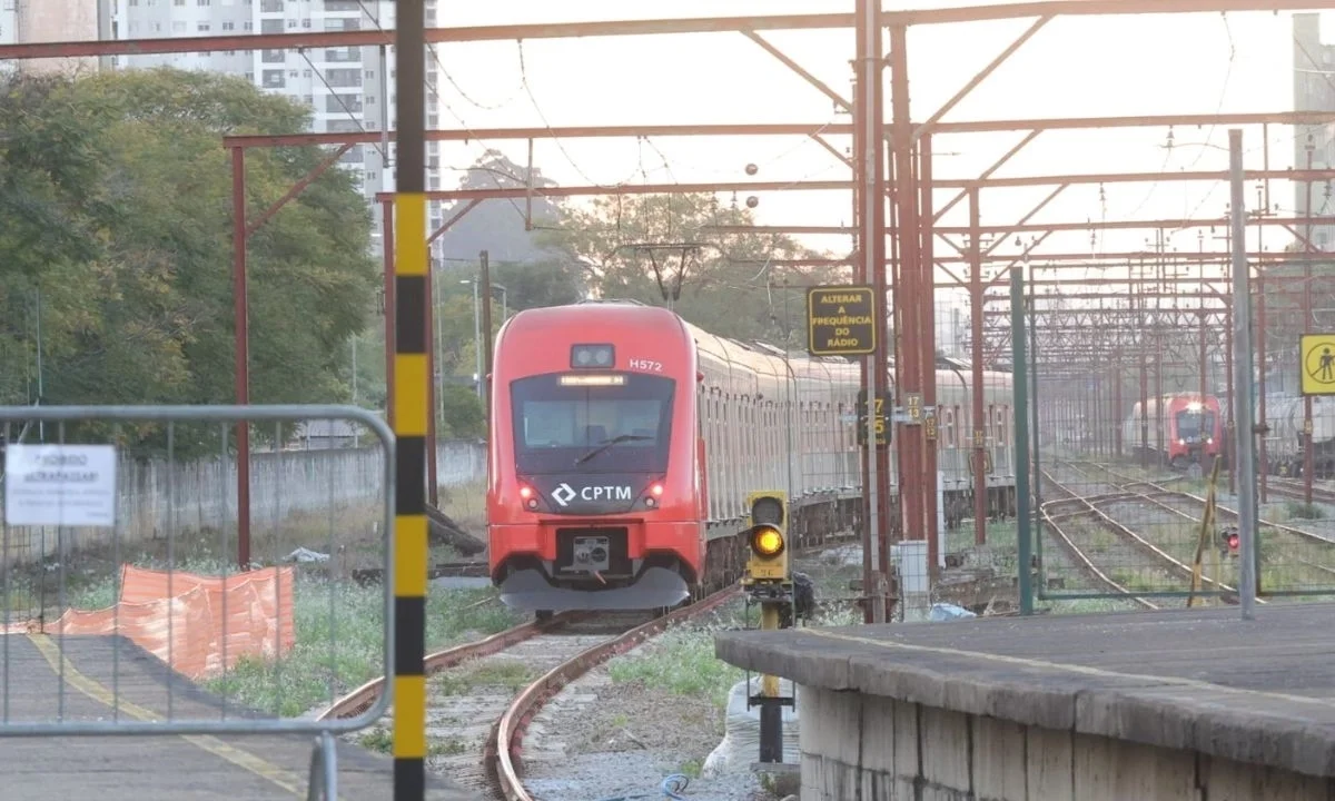 Vandalismo na Estação Mauá afeta circulação de trens na Linha 10-Turquesa
